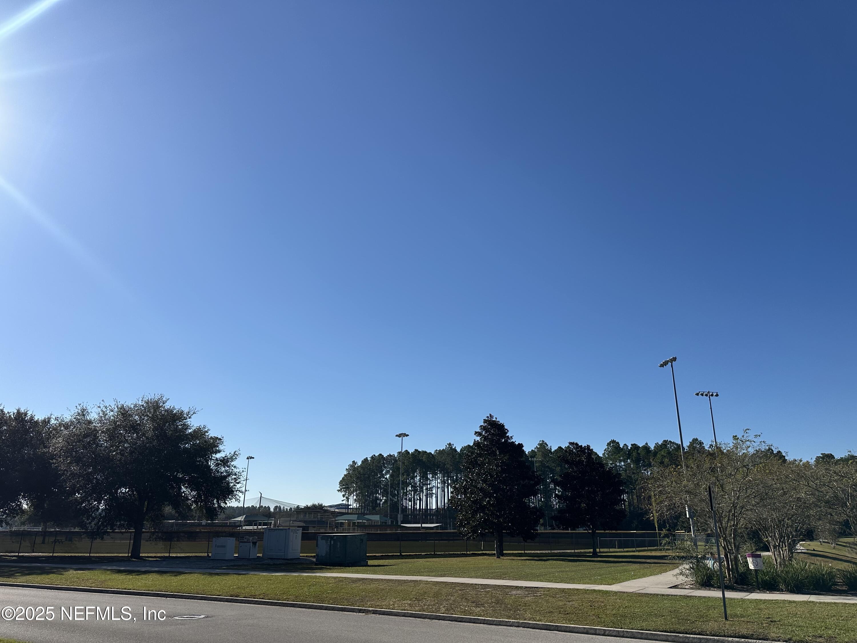 105 LEESE Drive, St. Johns