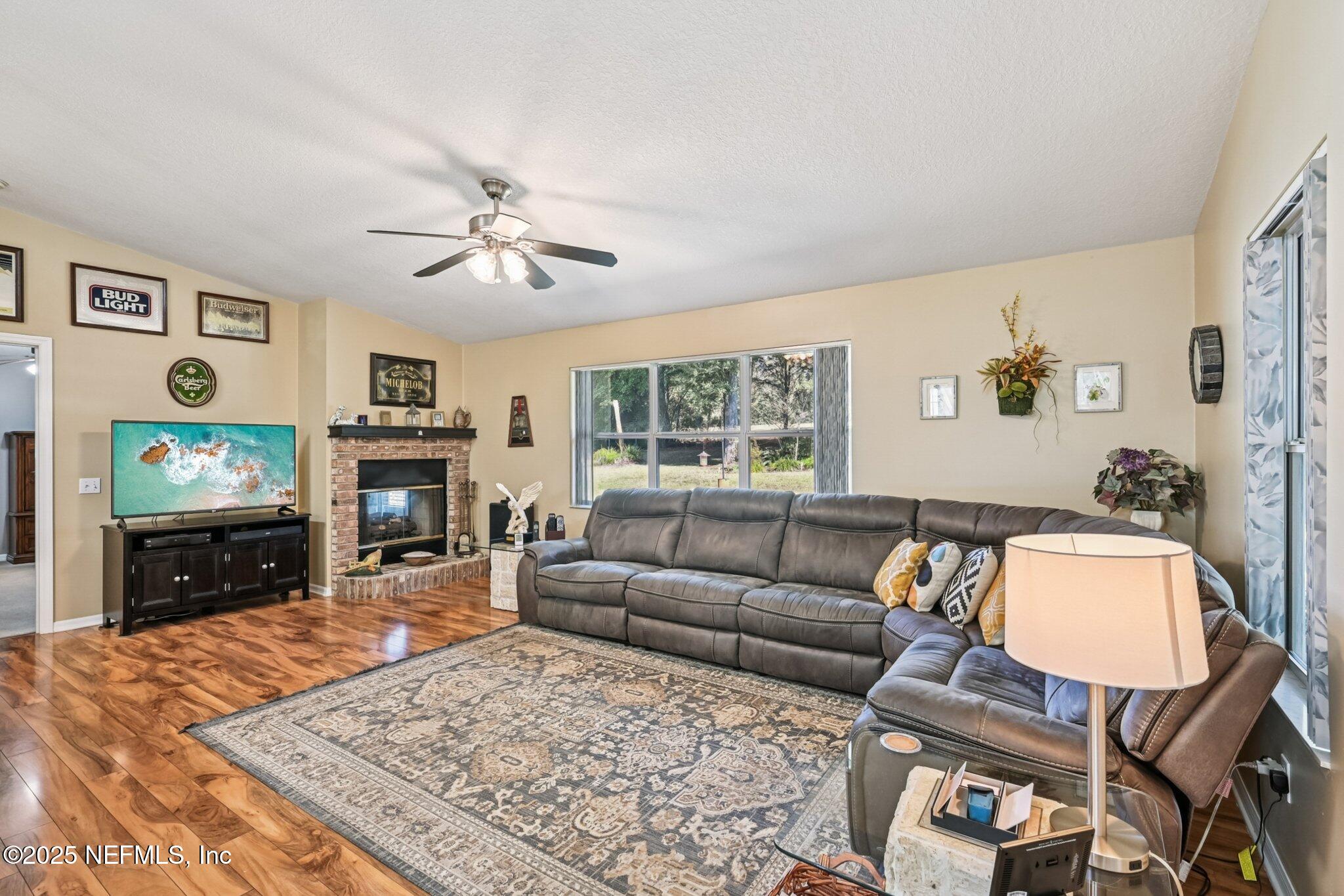 120 ASHLEY LAKE Drive