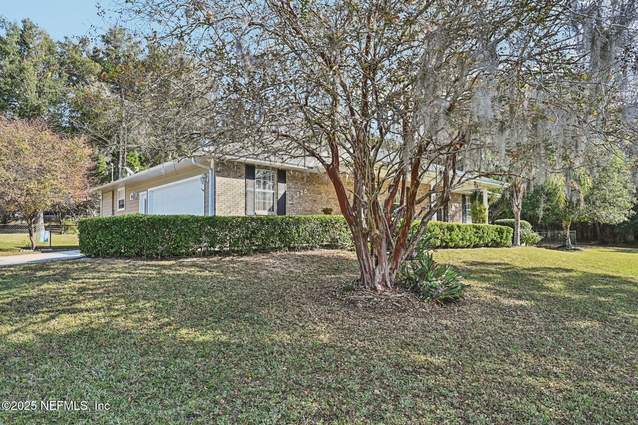 120 ASHLEY LAKE Drive