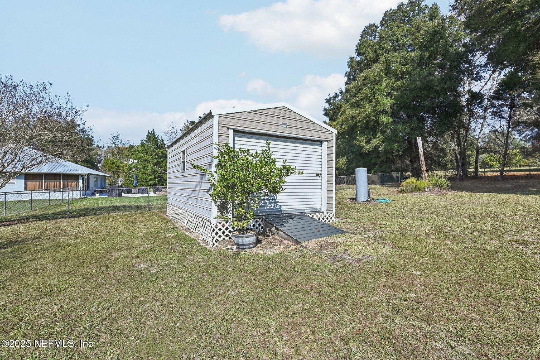 120 ASHLEY LAKE Drive