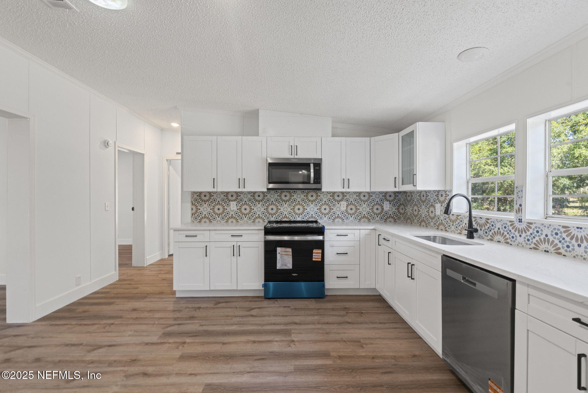 104 COUNTRY LIVING Road