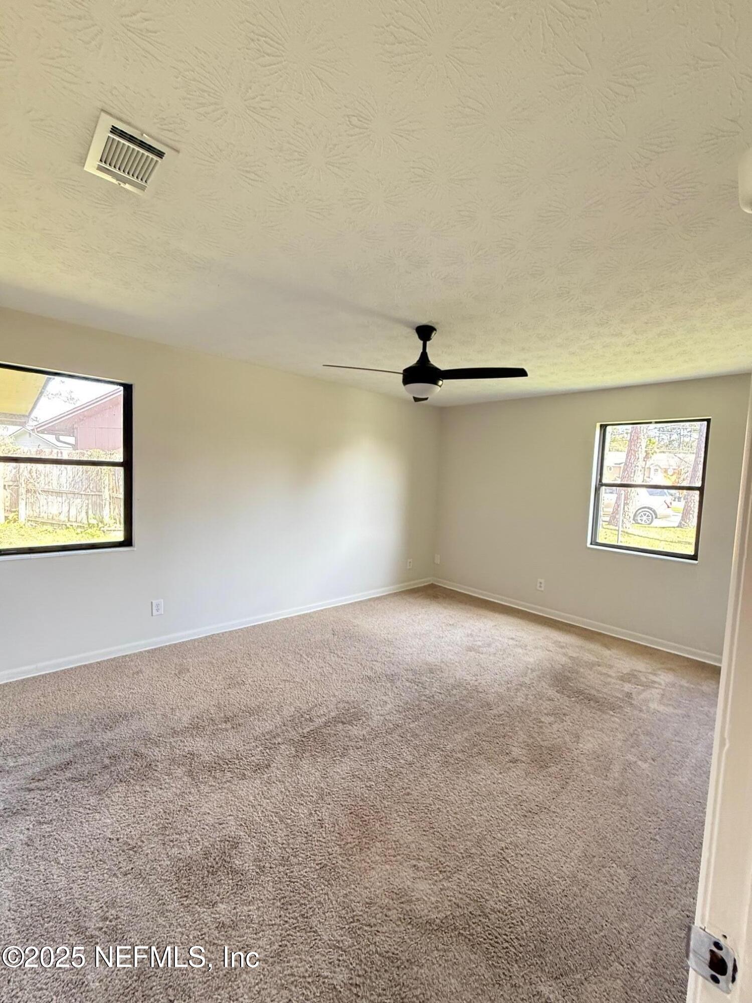 5445 GLORIANNE Drive