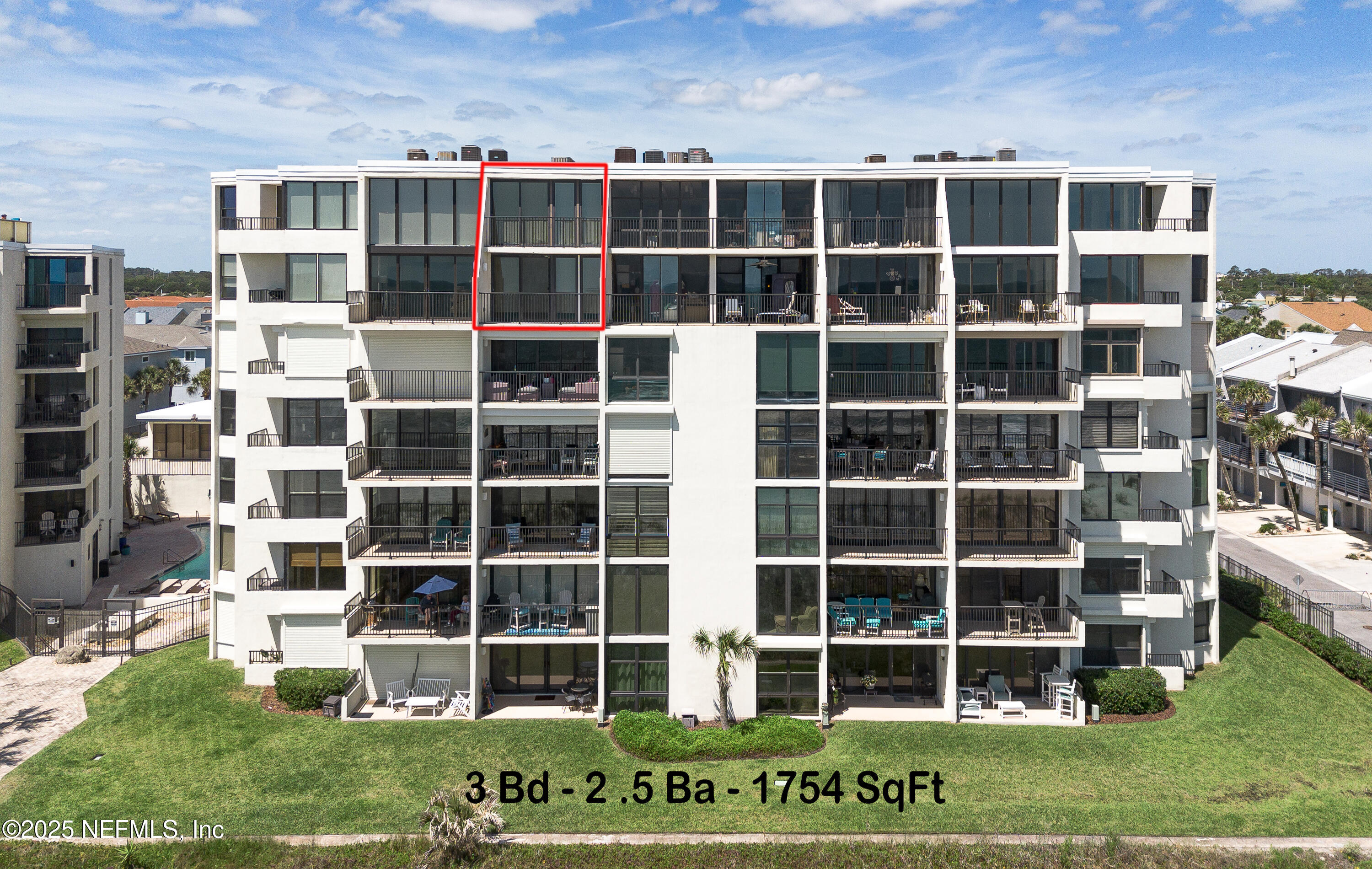 2100 OCEAN Drive PH-2