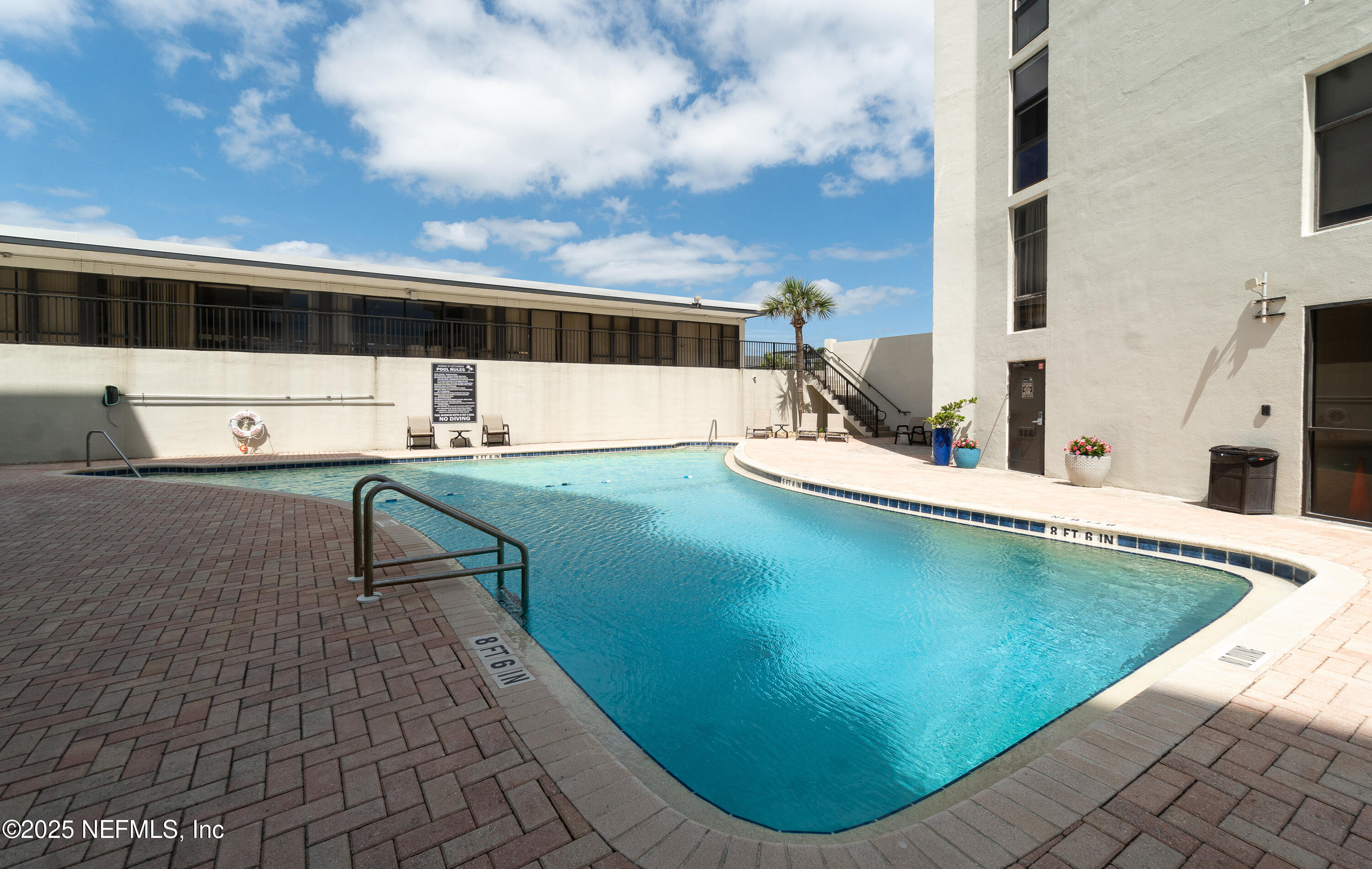 2100 OCEAN Drive PH-2