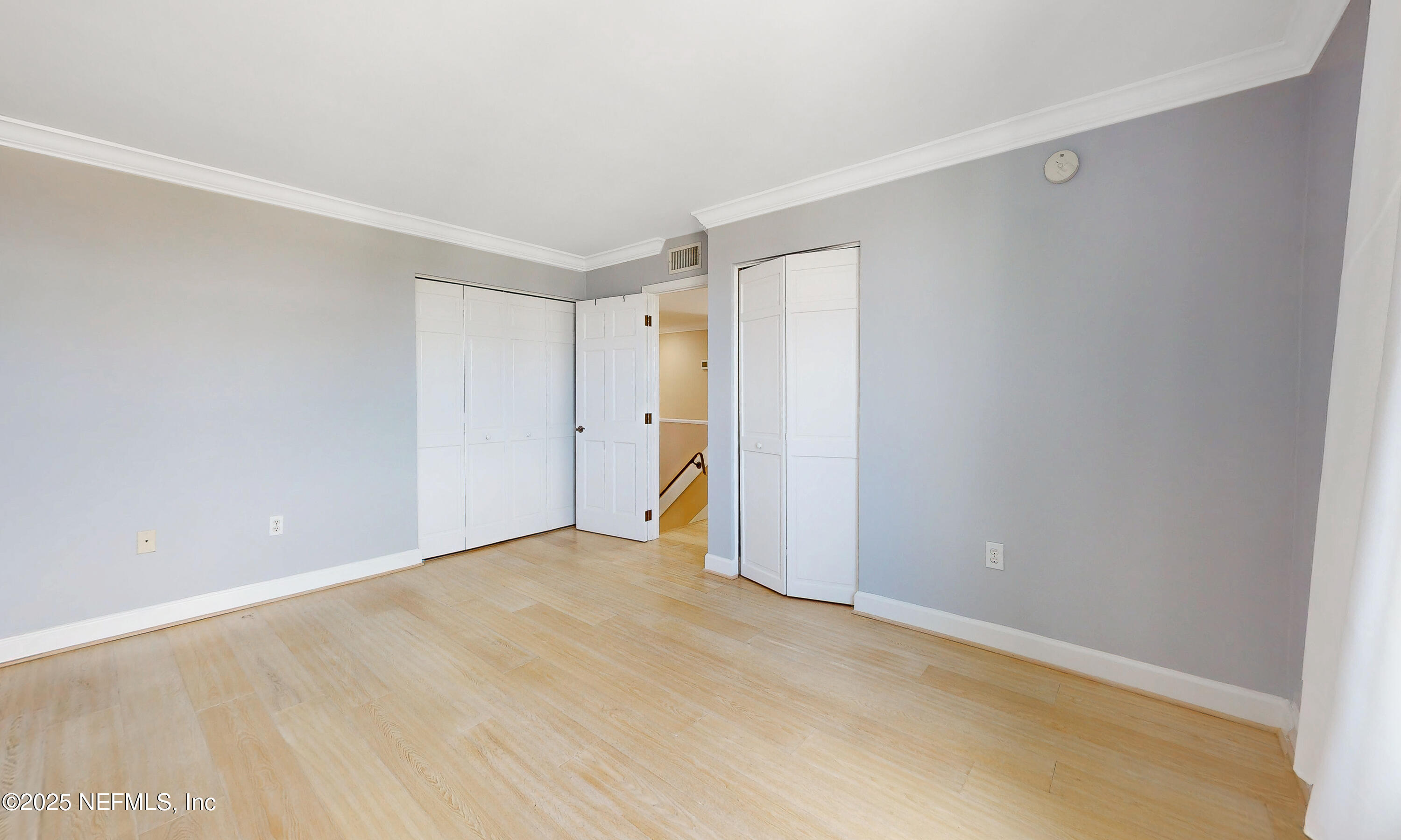 2100 OCEAN Drive PH-2