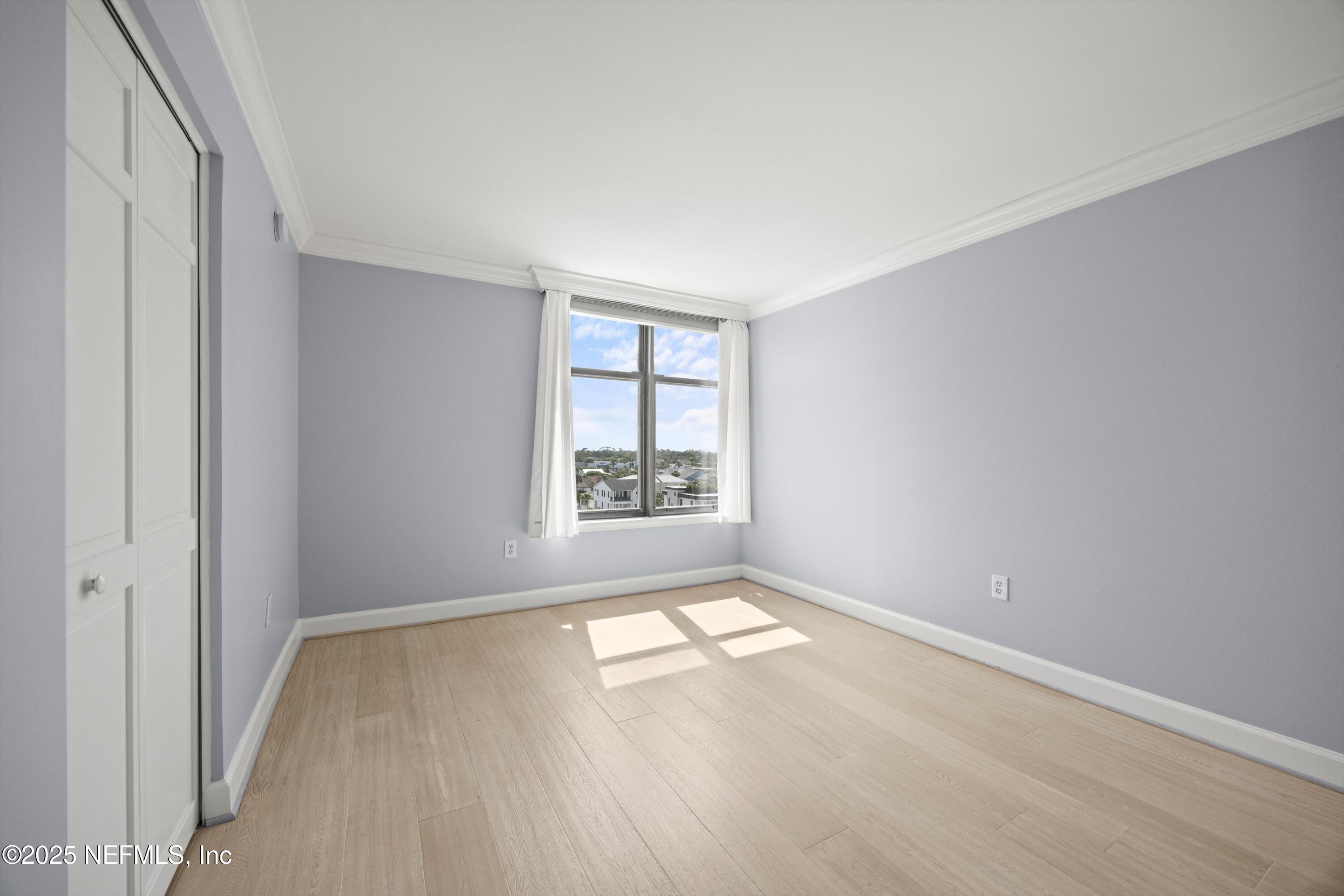2100 OCEAN Drive PH-2