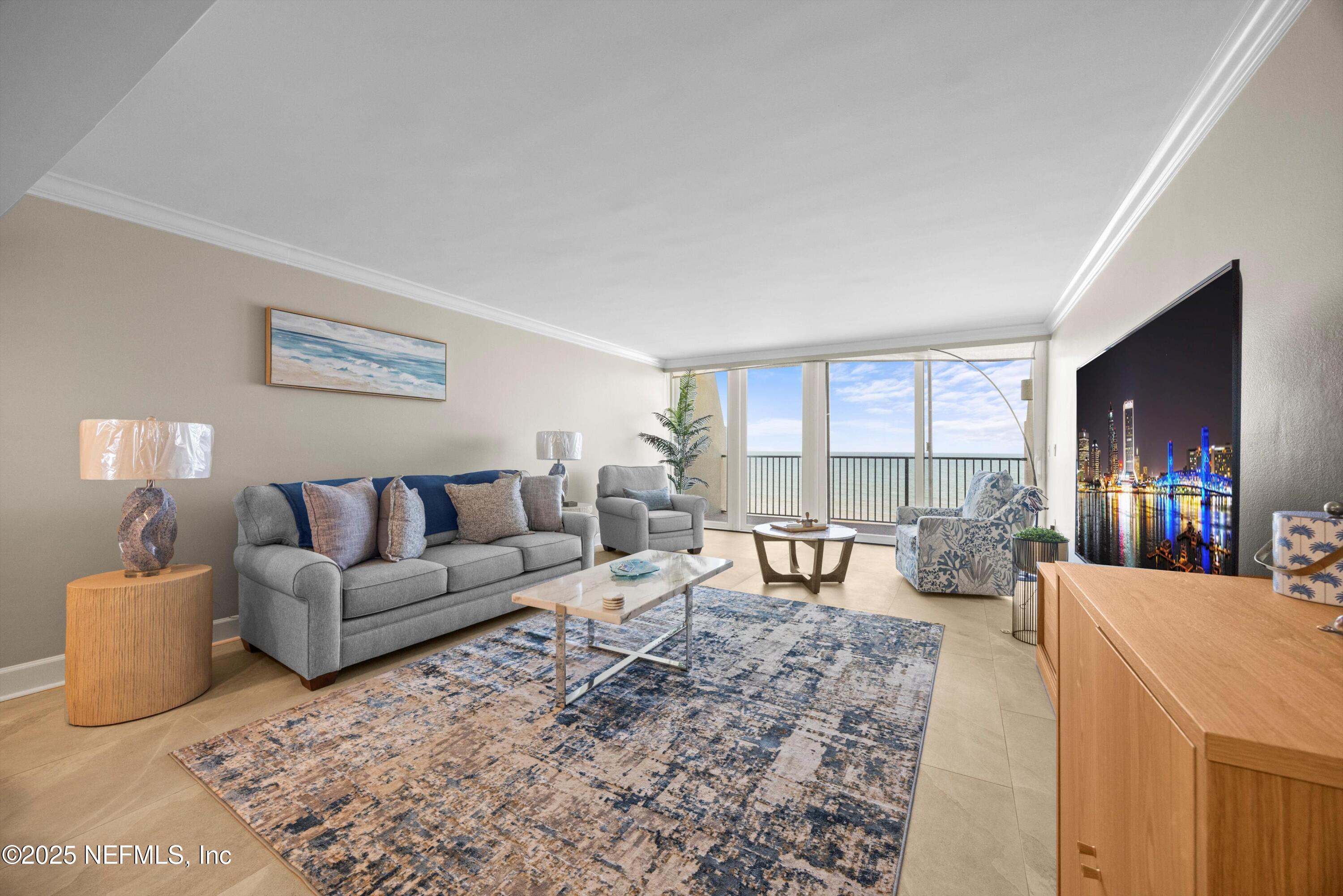 2100 OCEAN Drive PH-2
