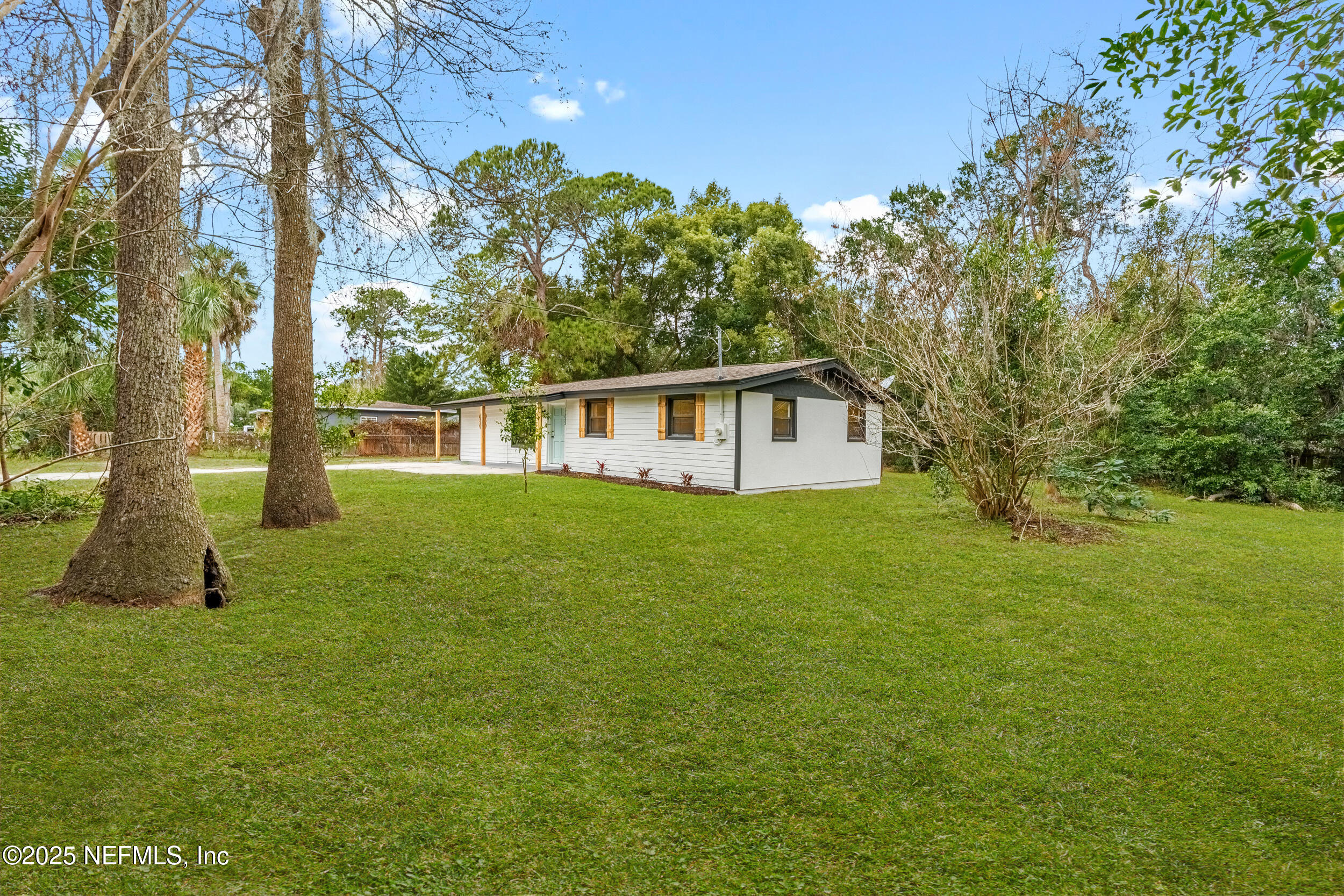 12033 GENTIAN Court