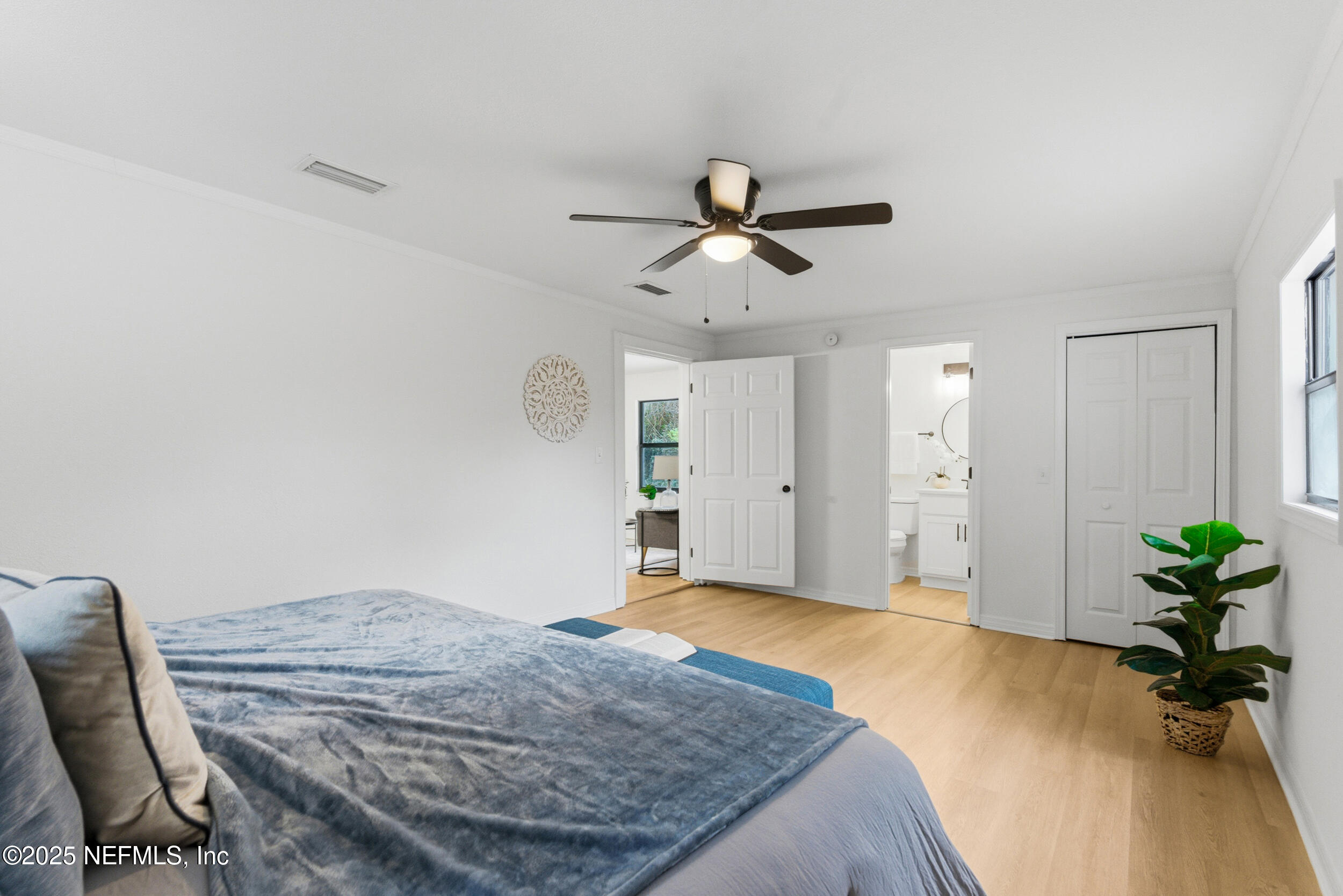 12033 GENTIAN Court