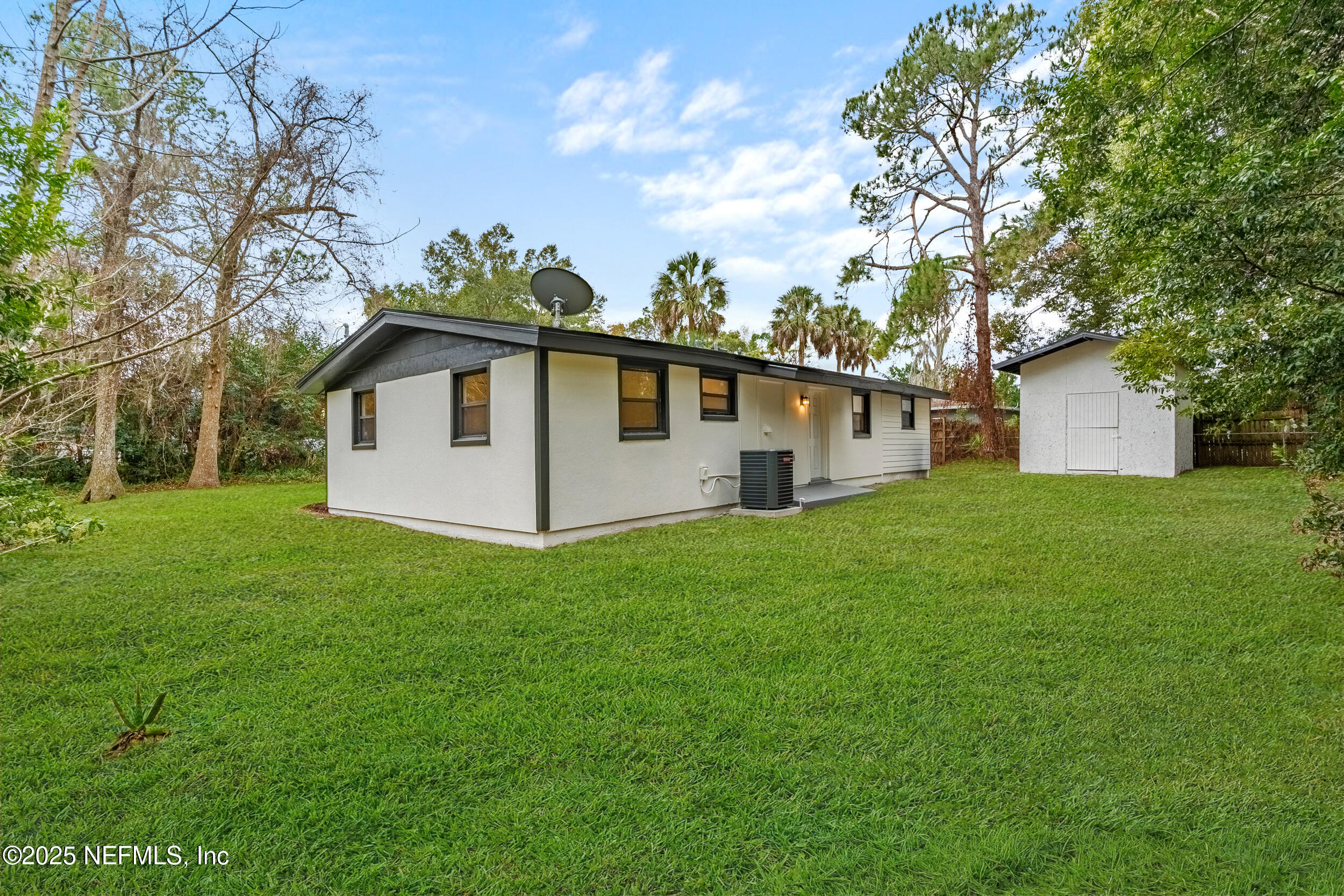 12033 GENTIAN Court