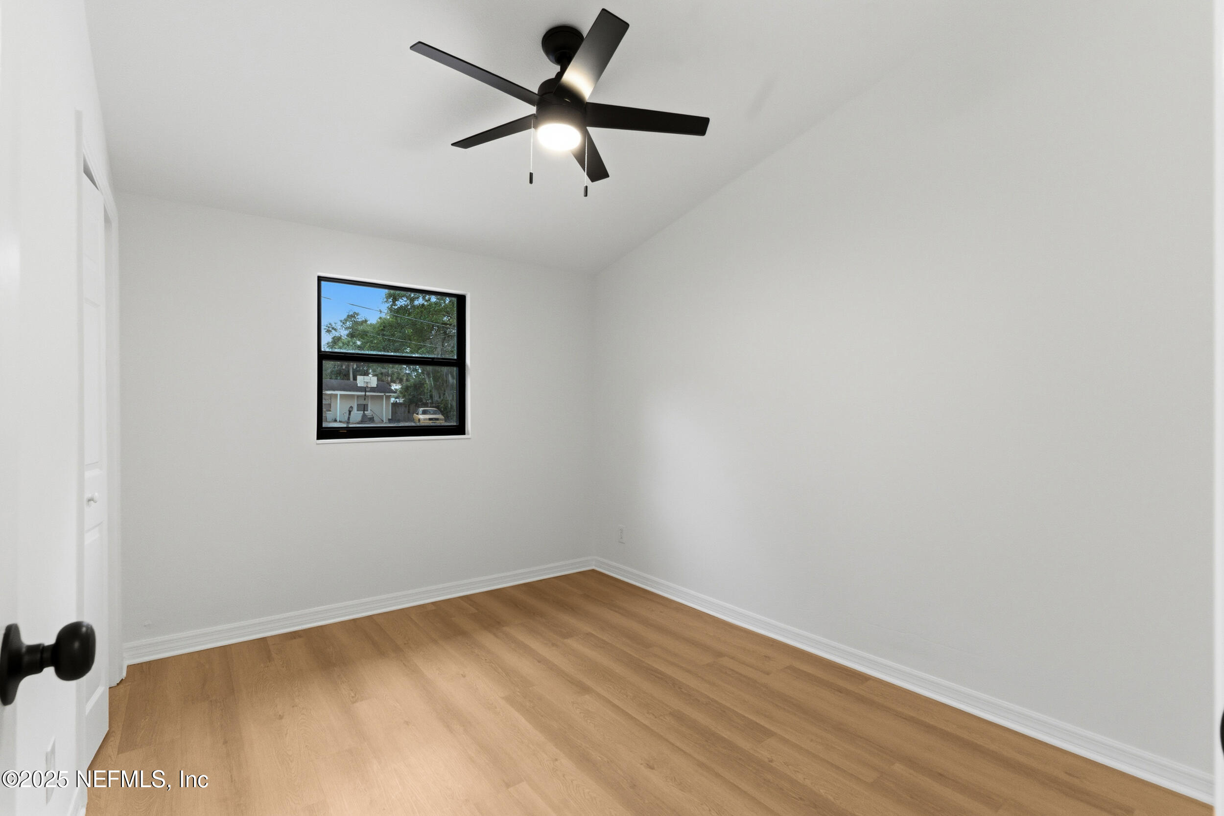12033 GENTIAN Court