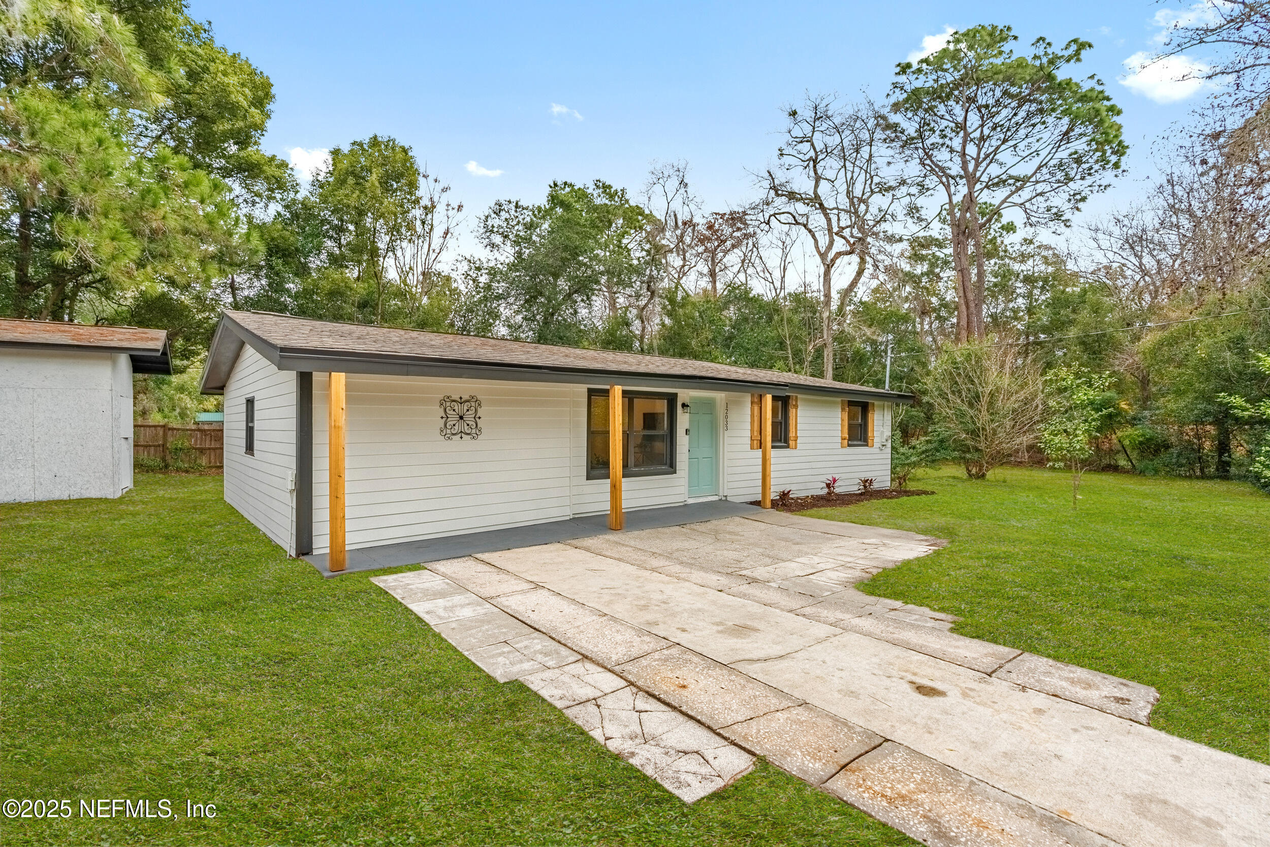 12033 GENTIAN Court