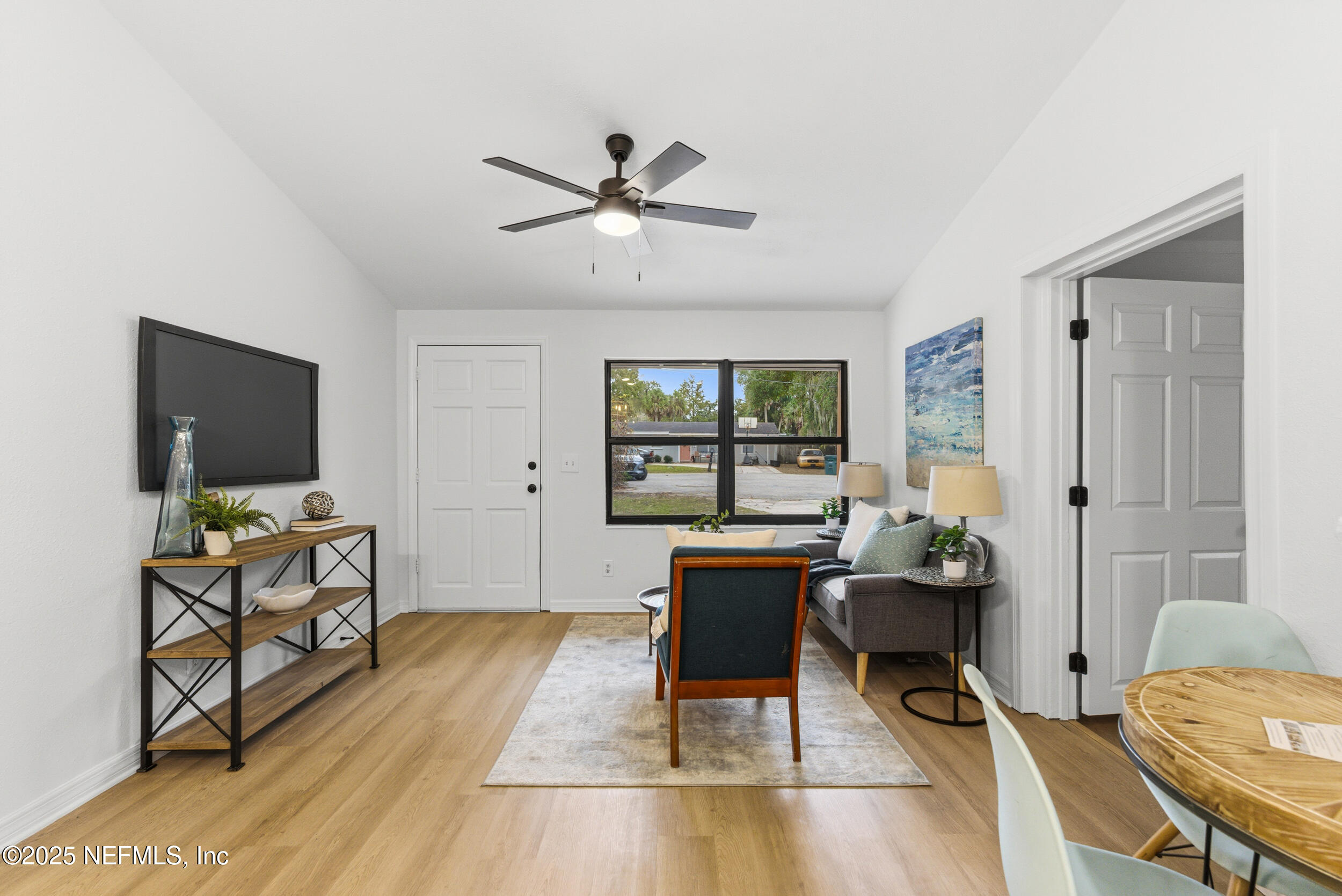12033 GENTIAN Court