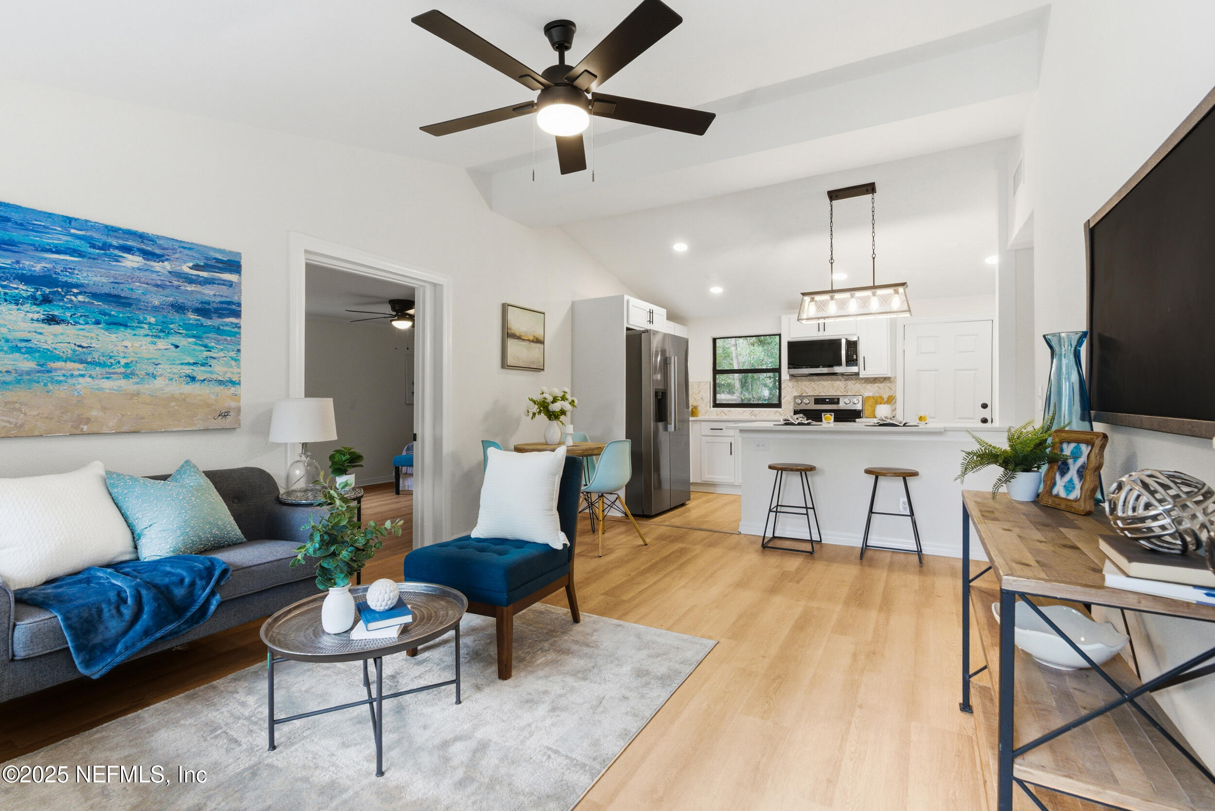 12033 GENTIAN Court