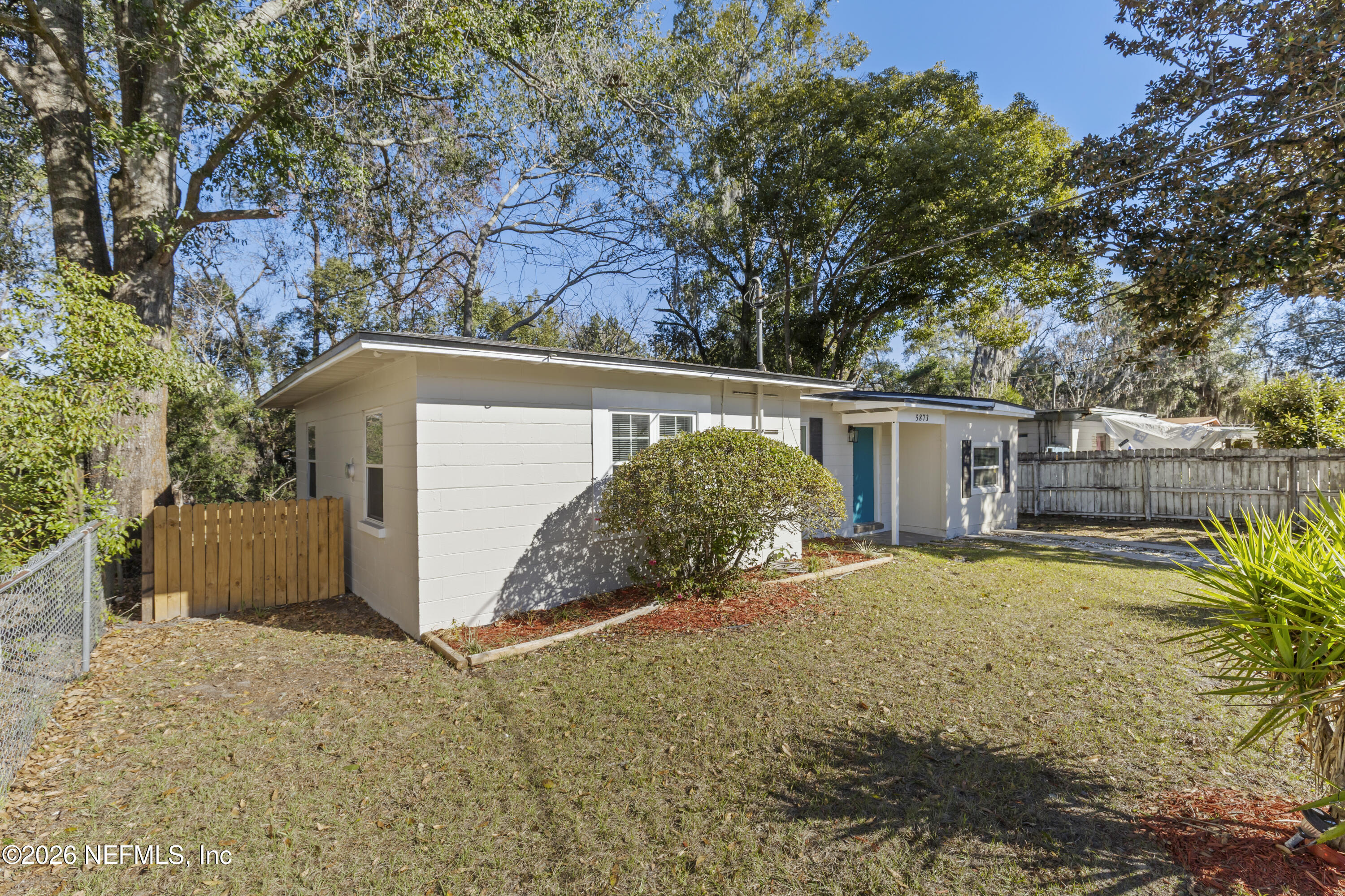 5873 OAKLANE Drive