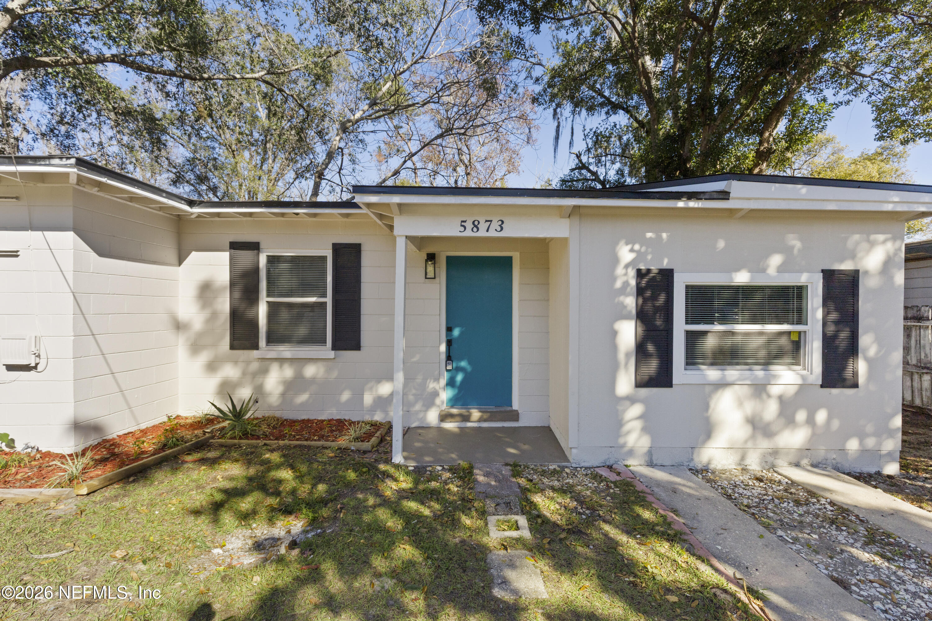 5873 OAKLANE Drive