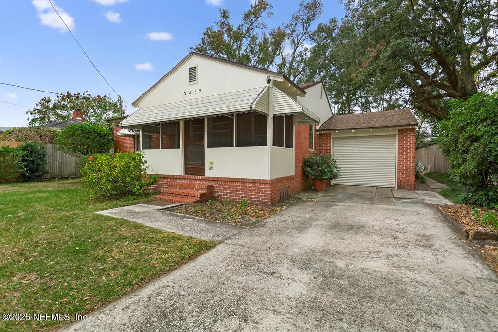 2862 SEVILLE Court