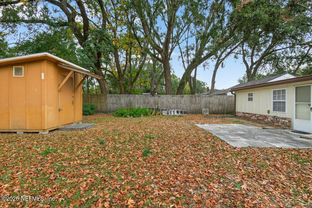 2862 SEVILLE Court