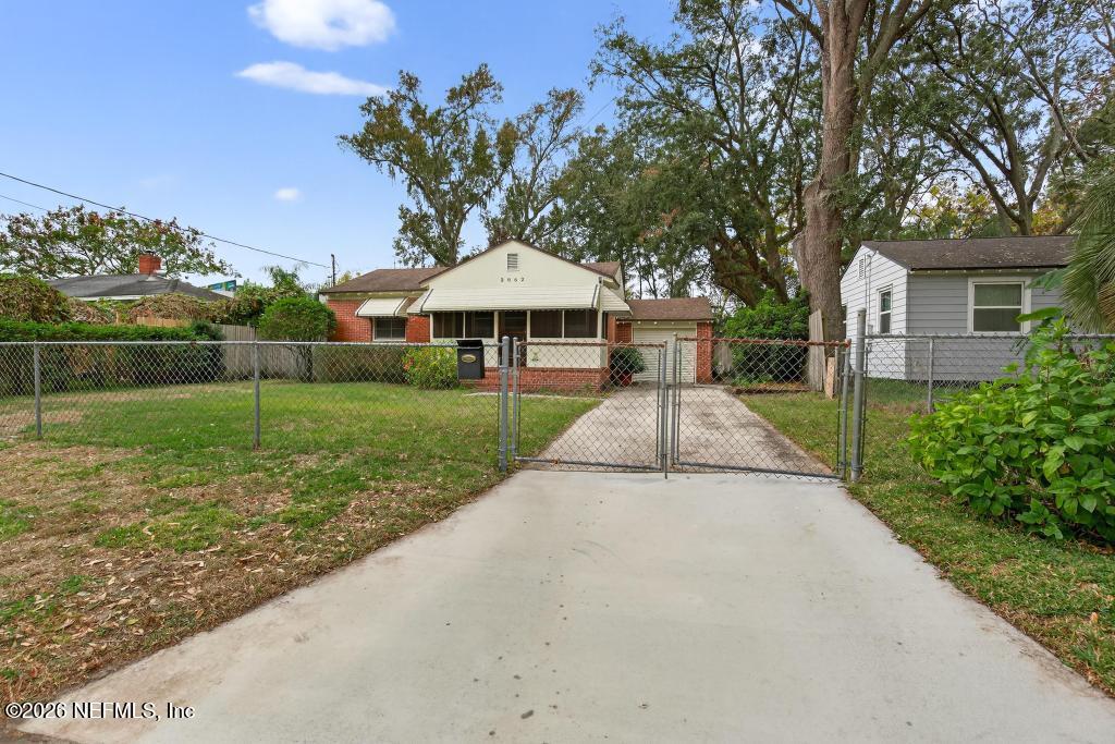 2862 SEVILLE Court