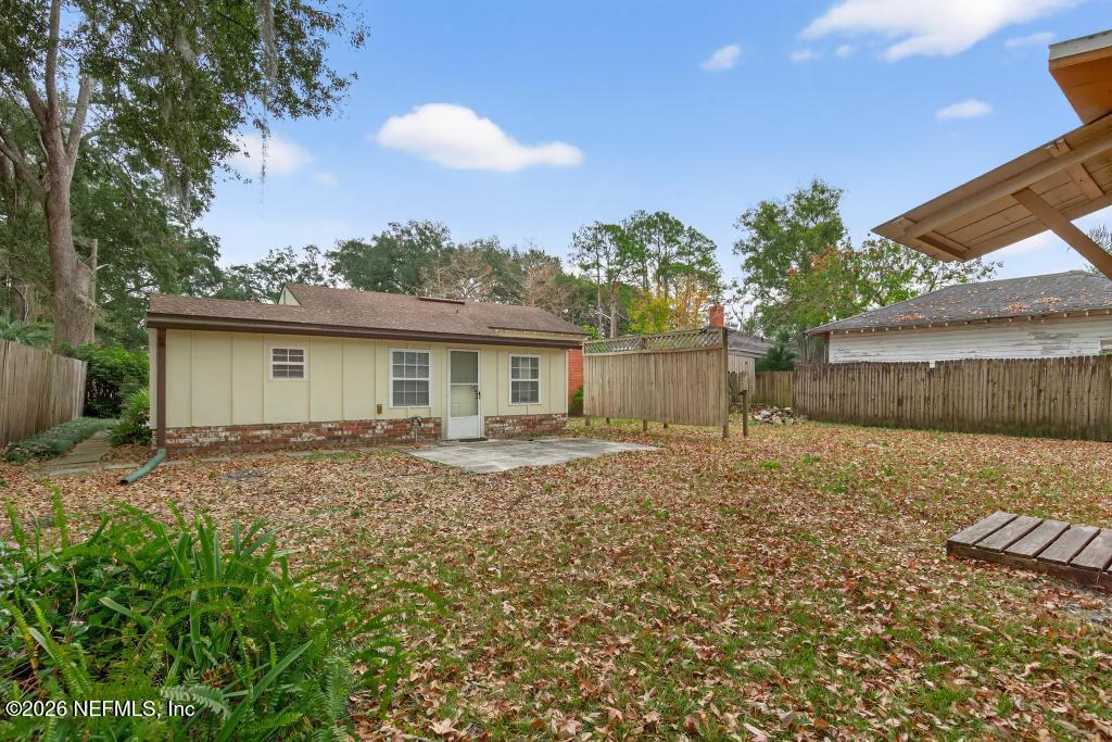 2862 SEVILLE Court