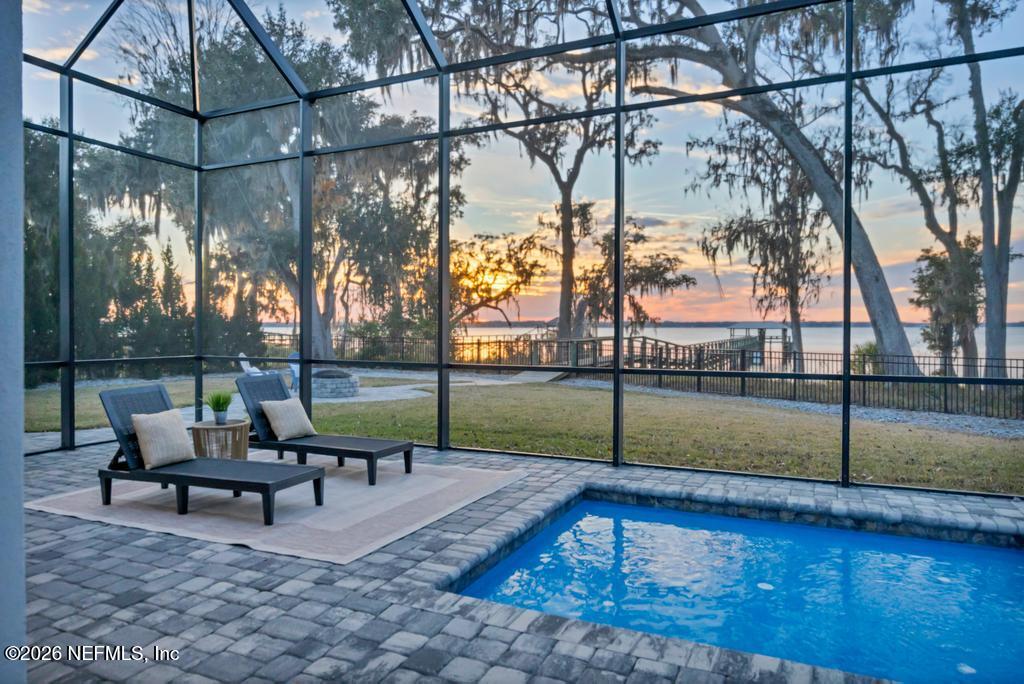 400 HALLOWES Cove, St. Johns
