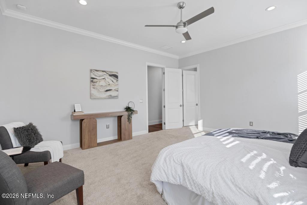 400 HALLOWES Cove, St. Johns