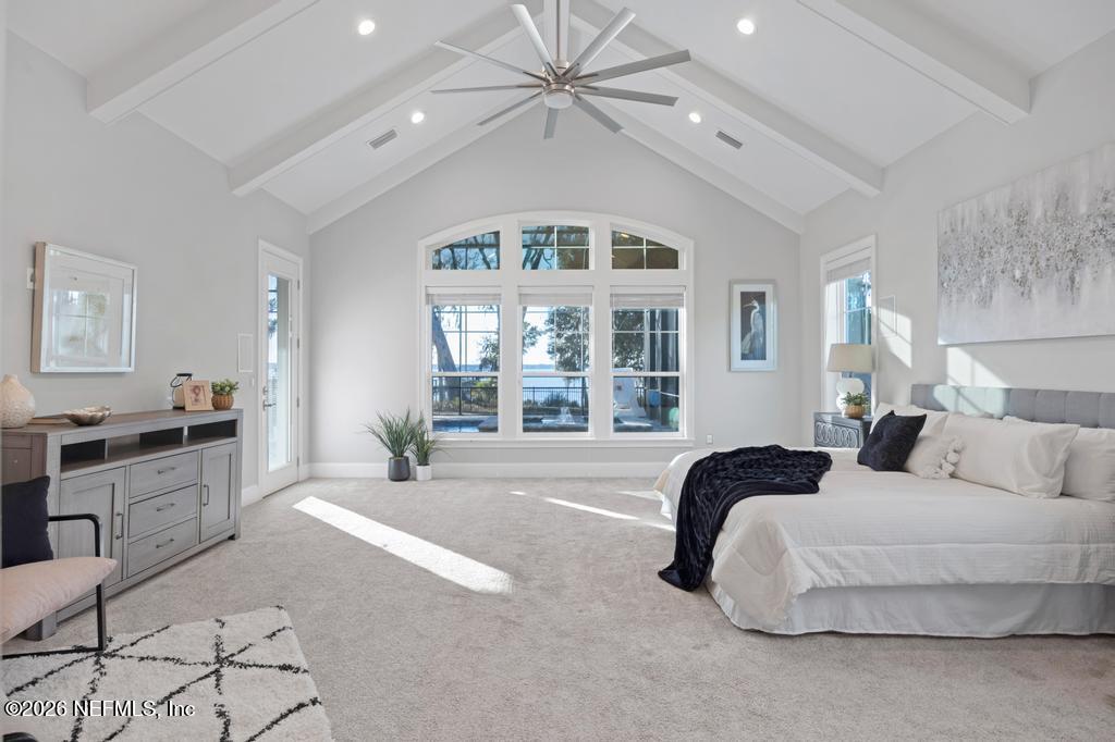 400 HALLOWES Cove, St. Johns