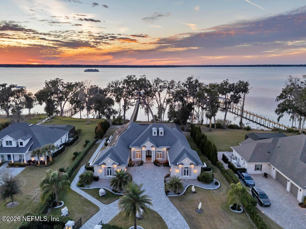 400 HALLOWES Cove, St. Johns