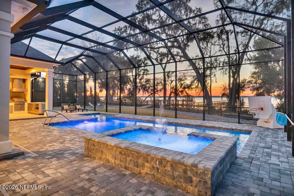 400 HALLOWES Cove, St. Johns