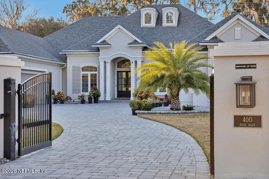 400 HALLOWES Cove, St. Johns