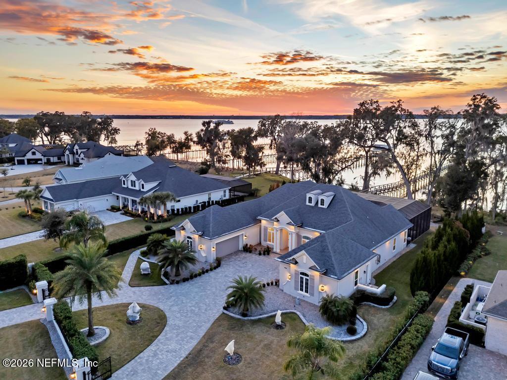400 HALLOWES Cove, St. Johns