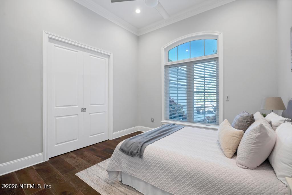 400 HALLOWES Cove, St. Johns