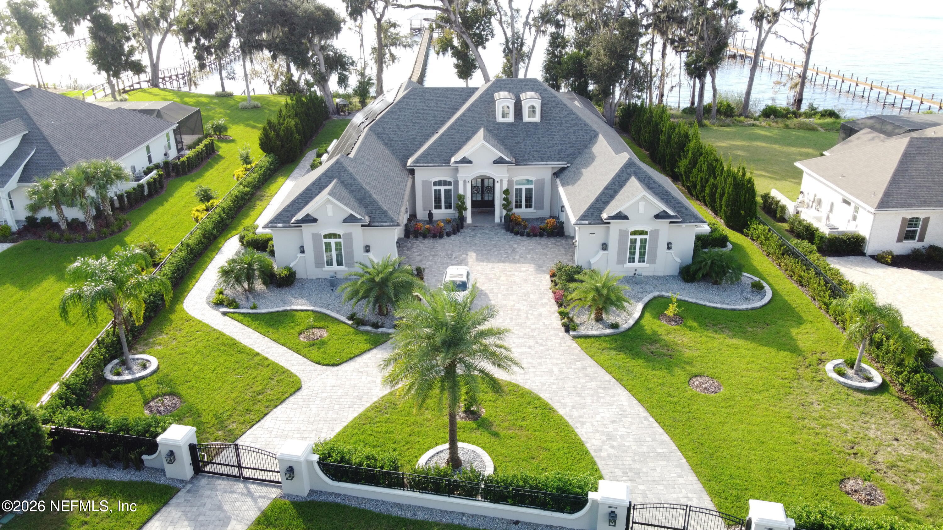 400 HALLOWES Cove, St. Johns