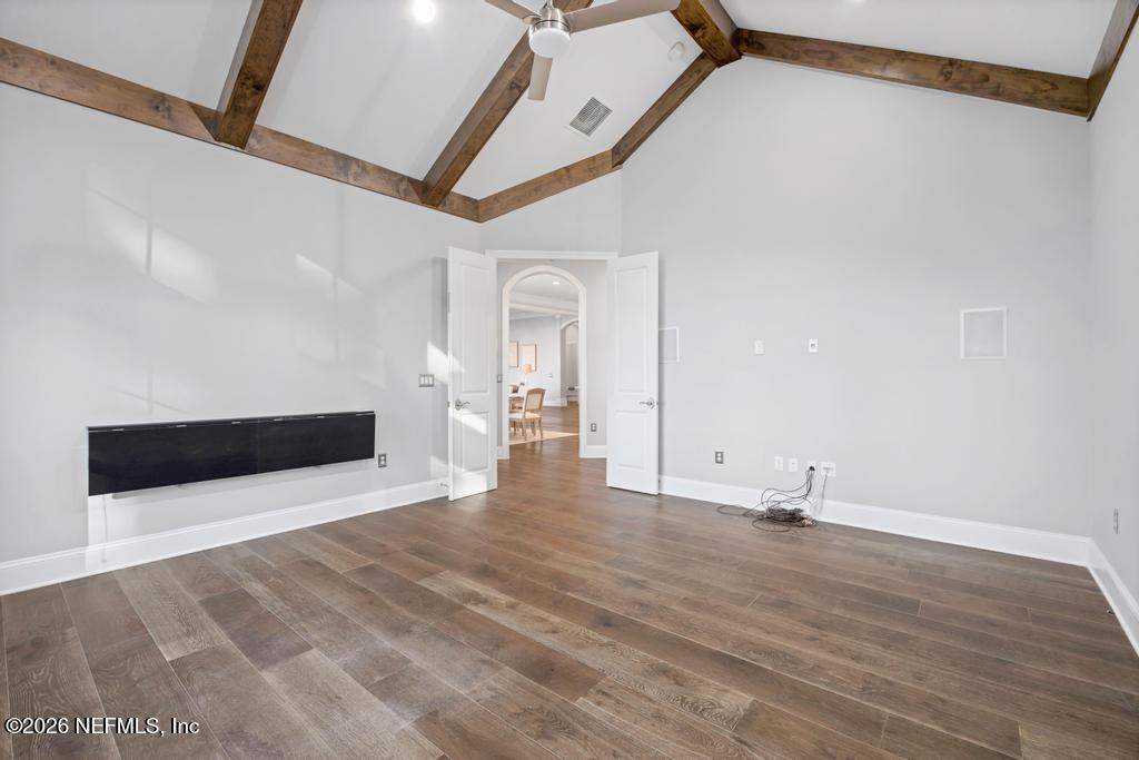 400 HALLOWES Cove, St. Johns
