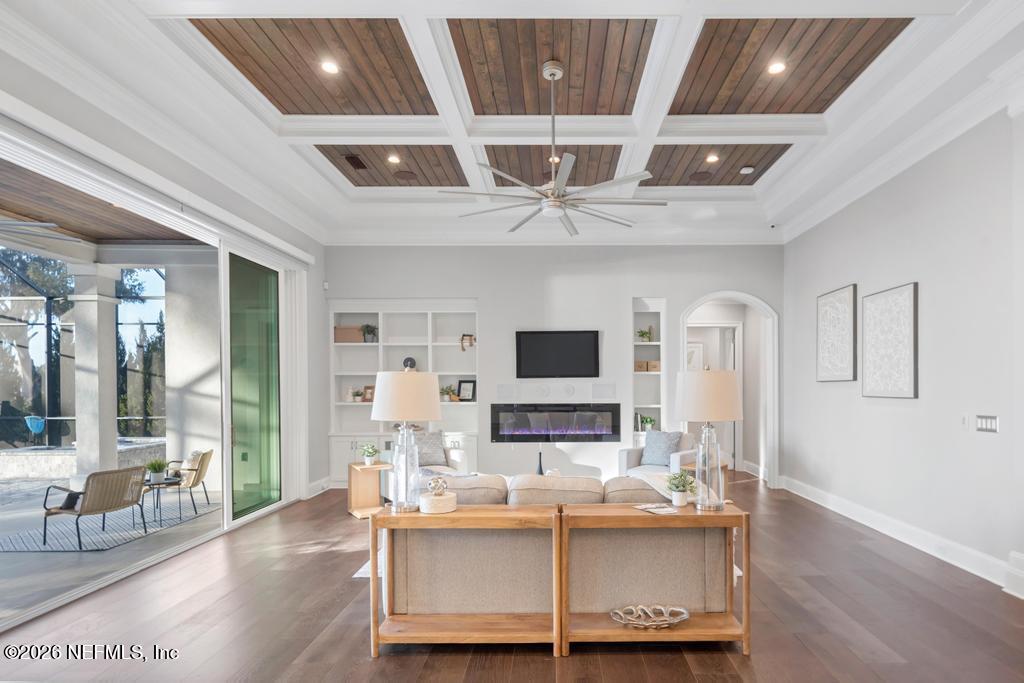 400 HALLOWES Cove, St. Johns