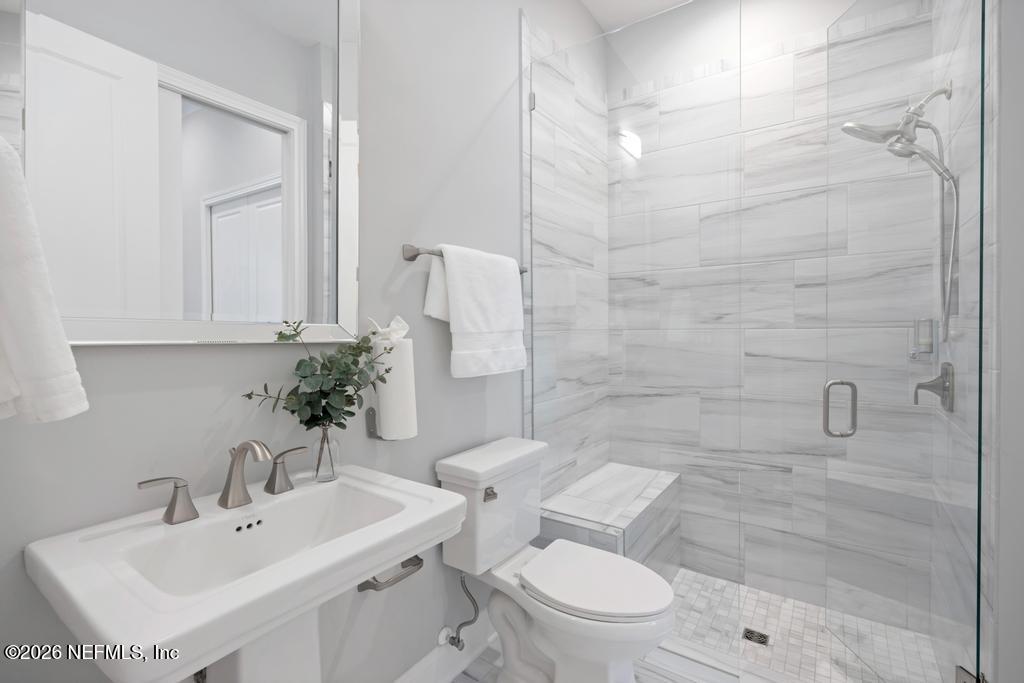 400 HALLOWES Cove, St. Johns