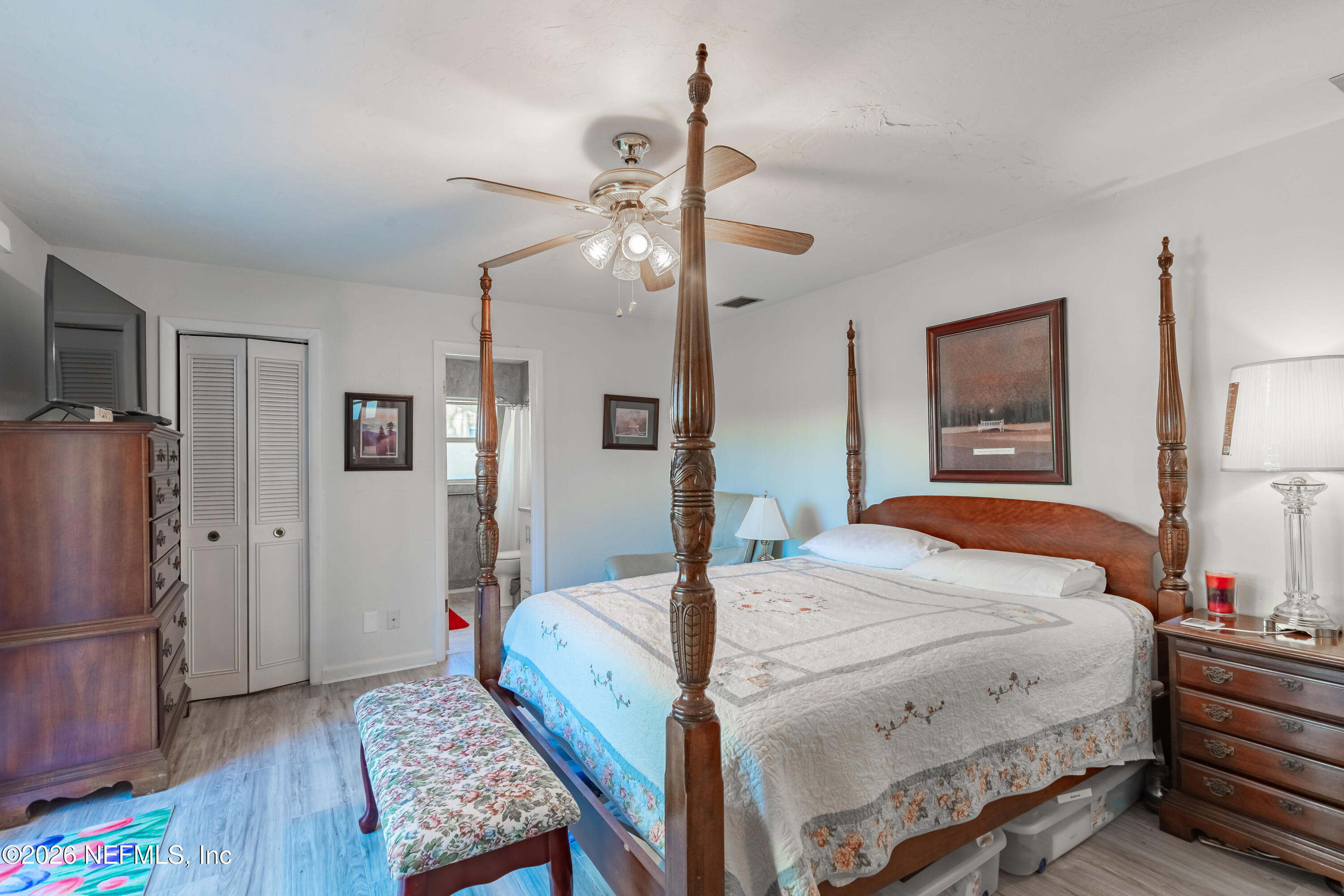 6433 LOCH LOMMOND Drive