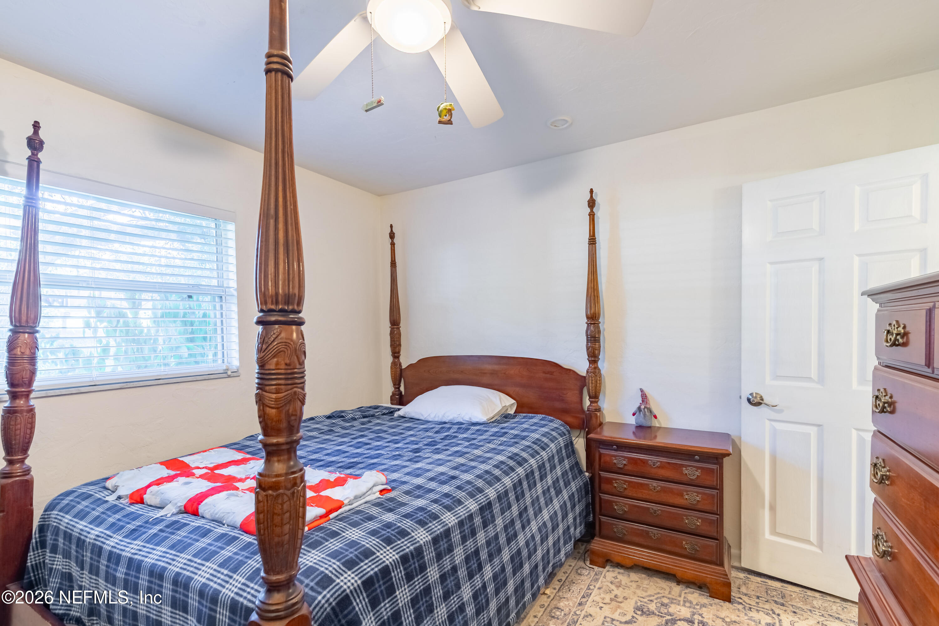 6433 LOCH LOMMOND Drive