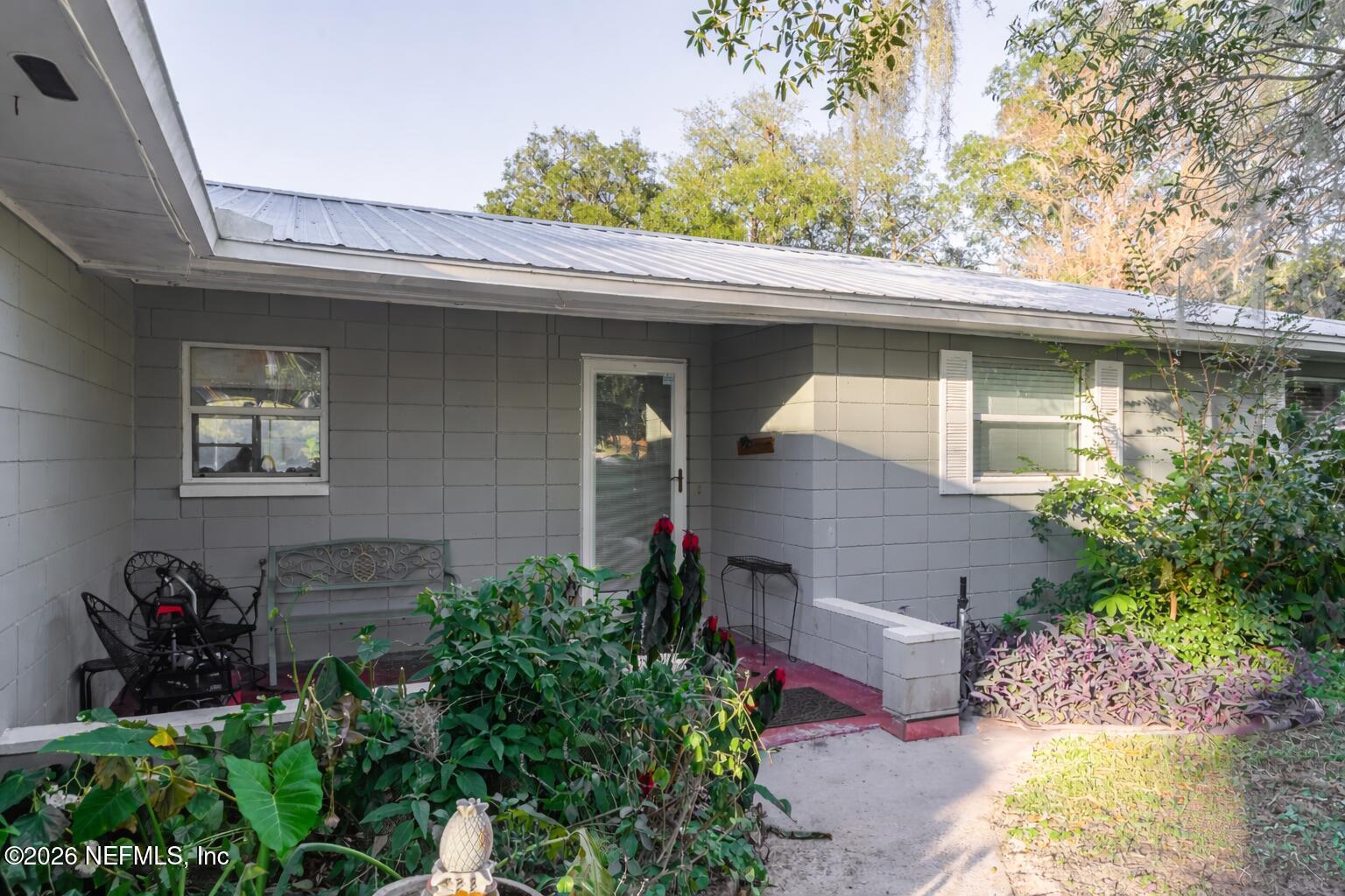 6433 LOCH LOMMOND Drive