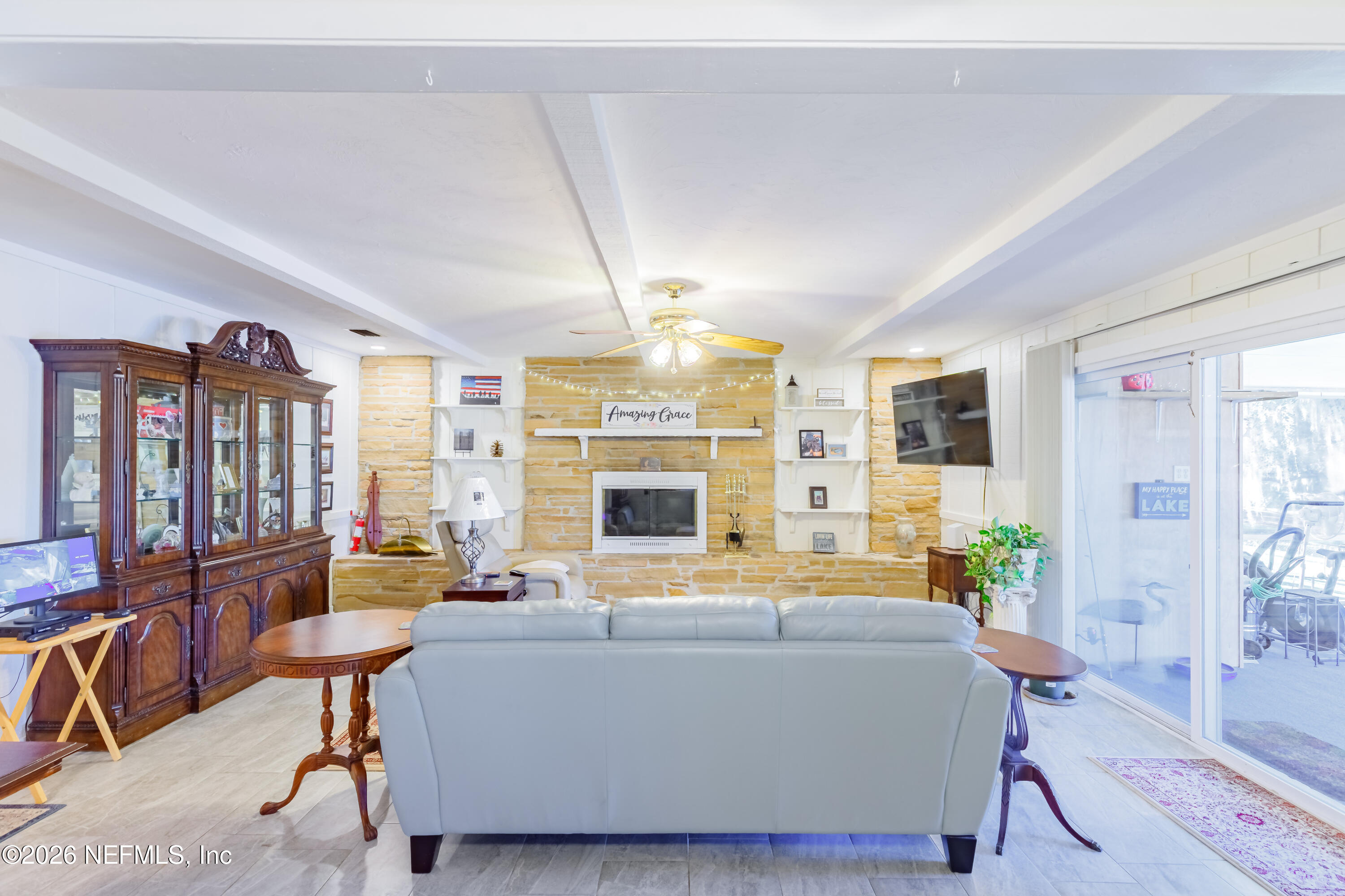 6433 LOCH LOMMOND Drive