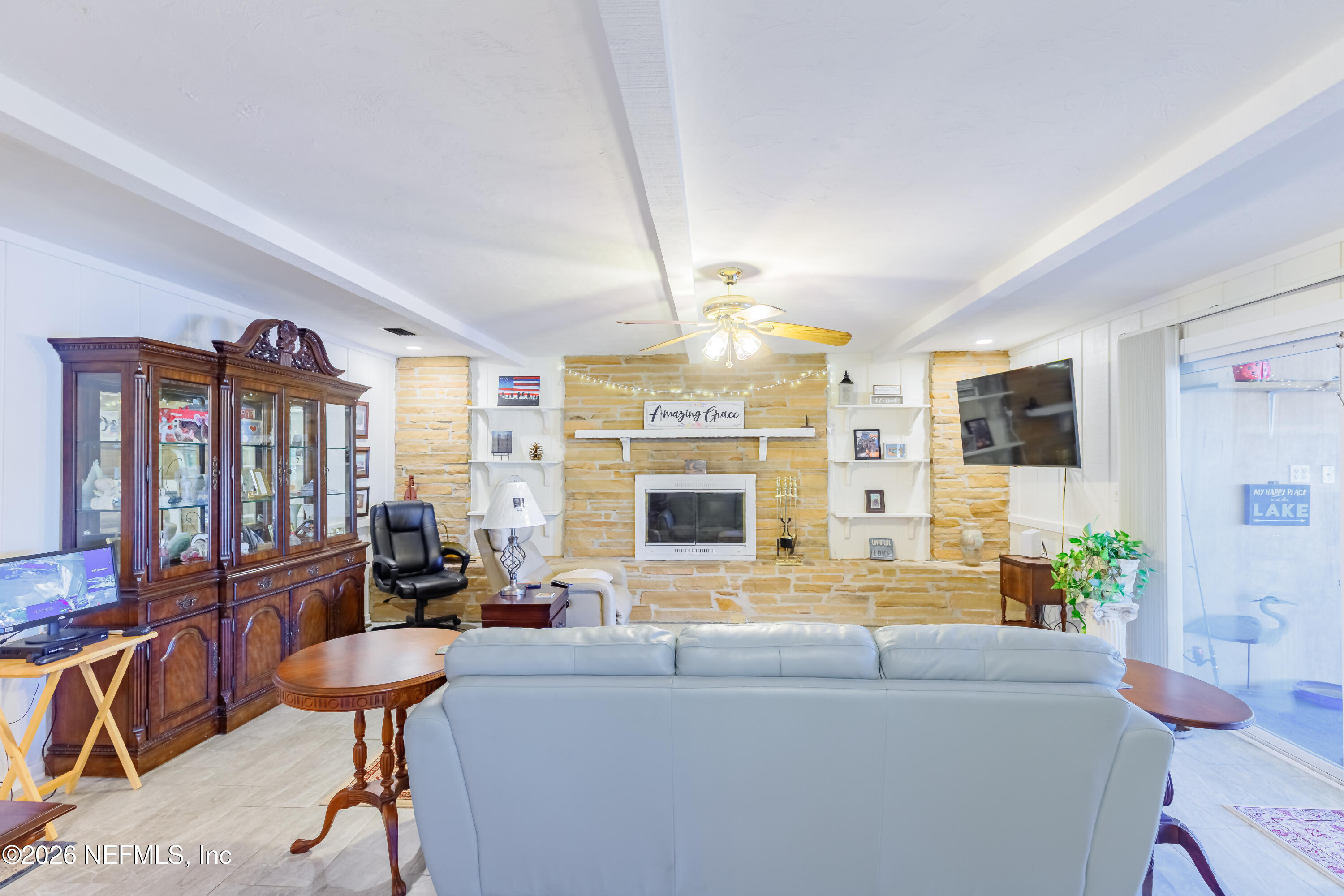 6433 LOCH LOMMOND Drive