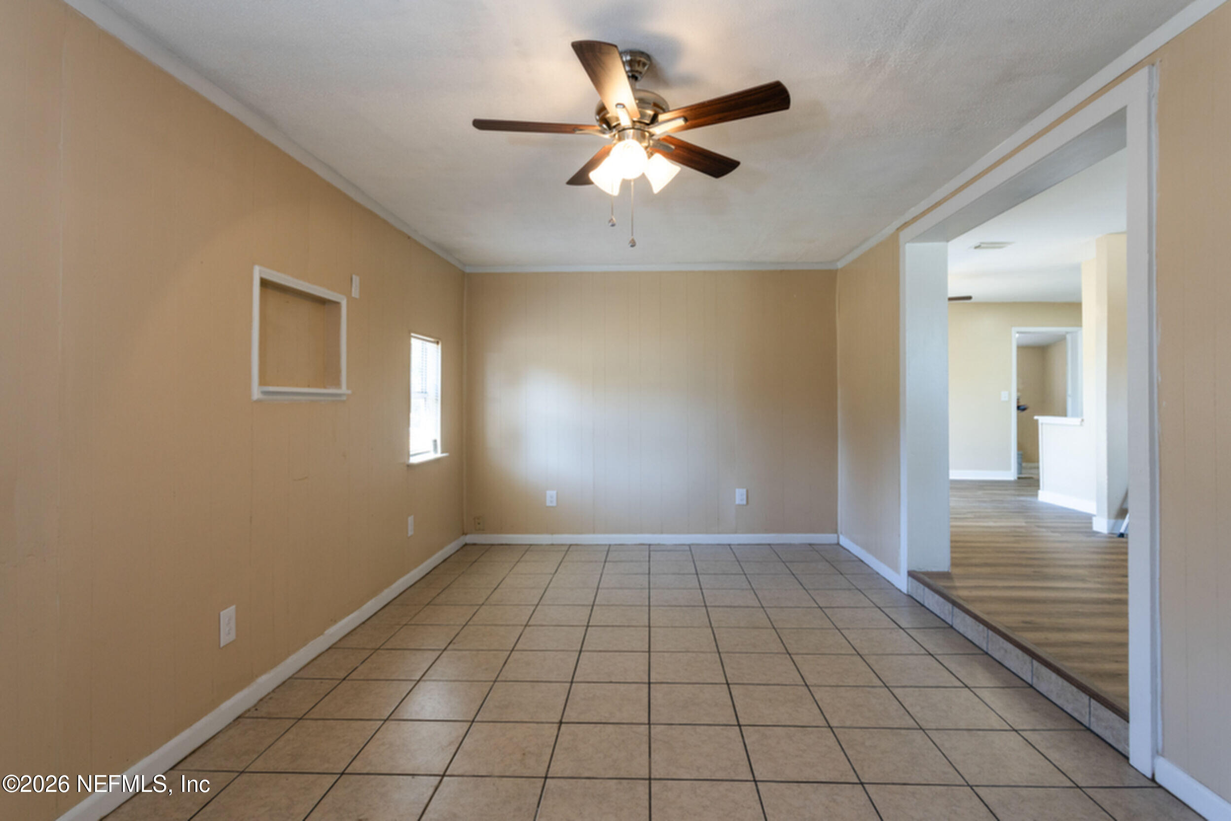 6853 LONDON BRIDGE Lane