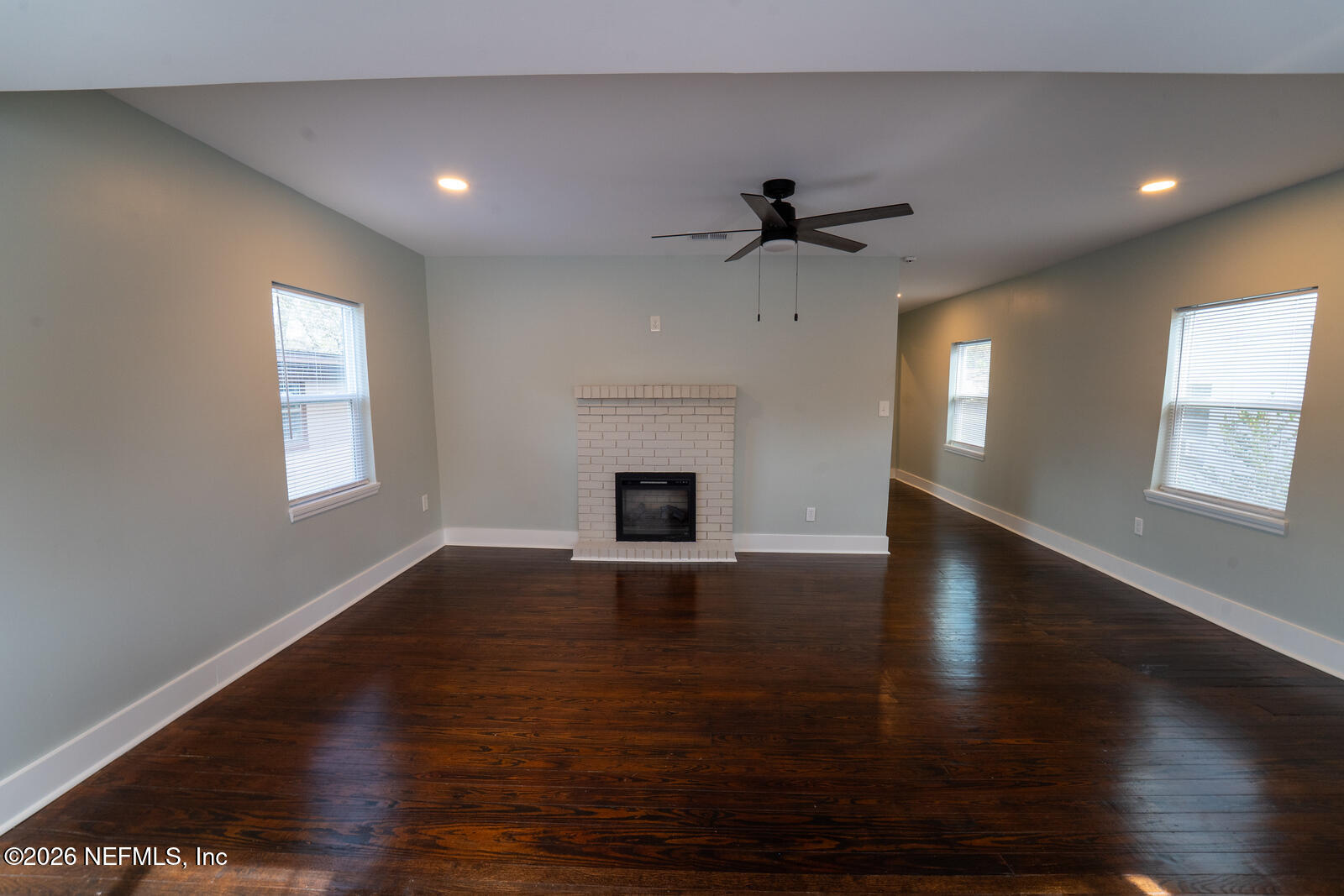 1627 W 22ND Street