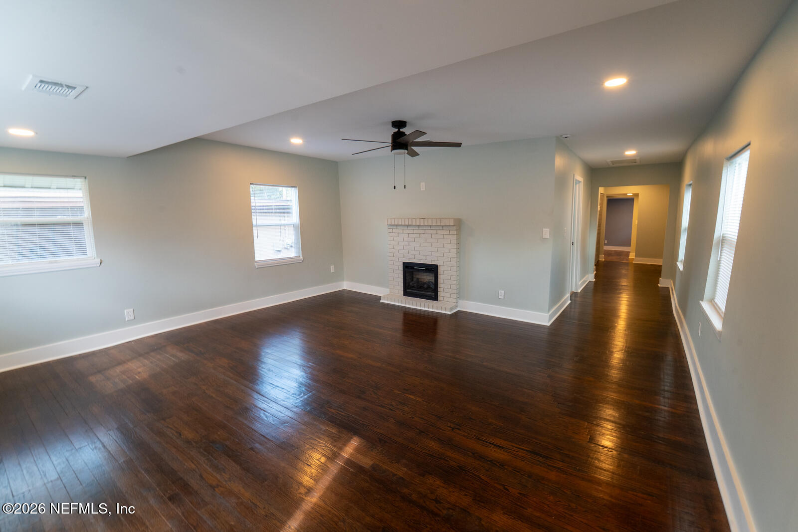 1627 W 22ND Street