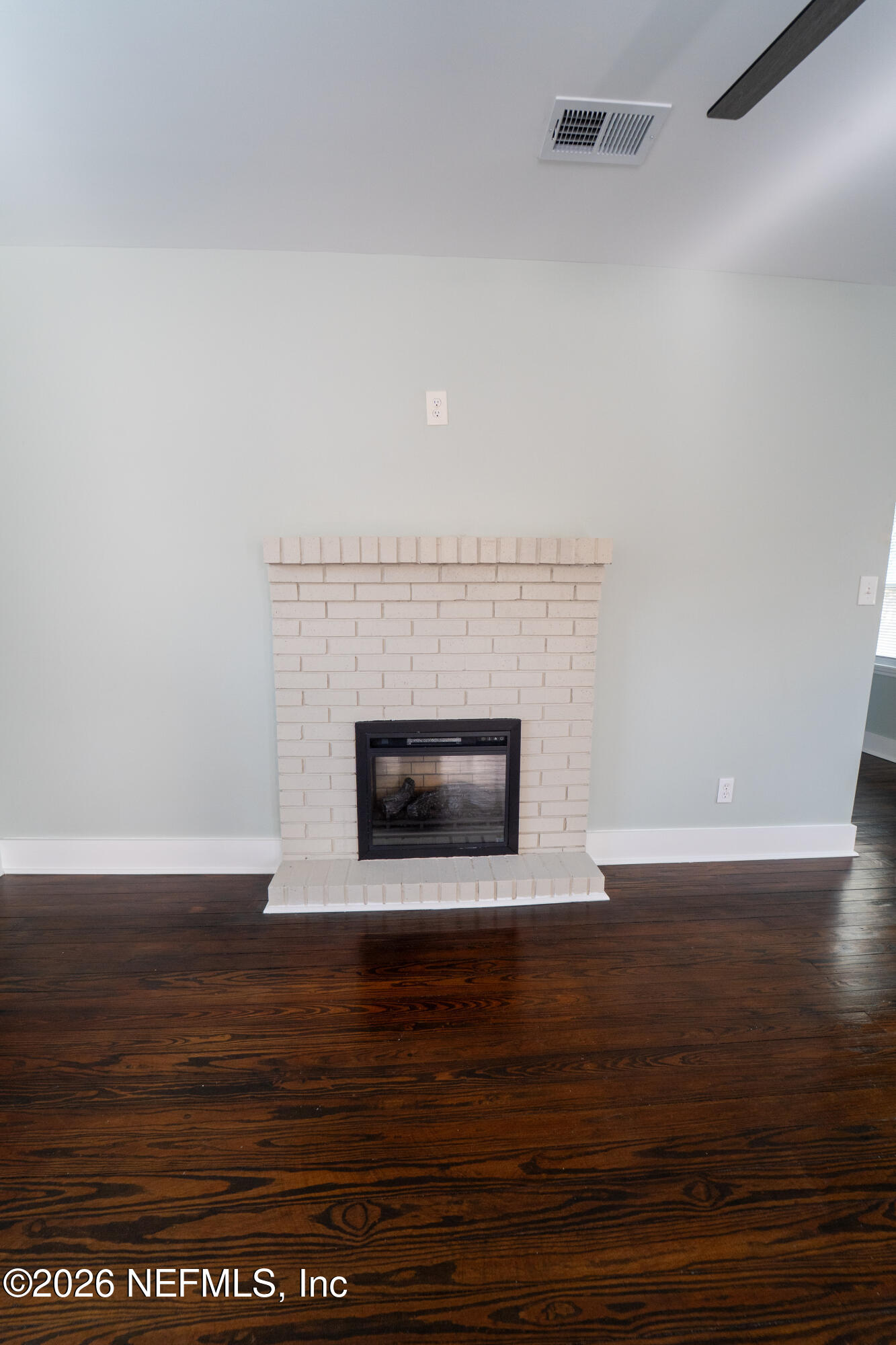 1627 W 22ND Street