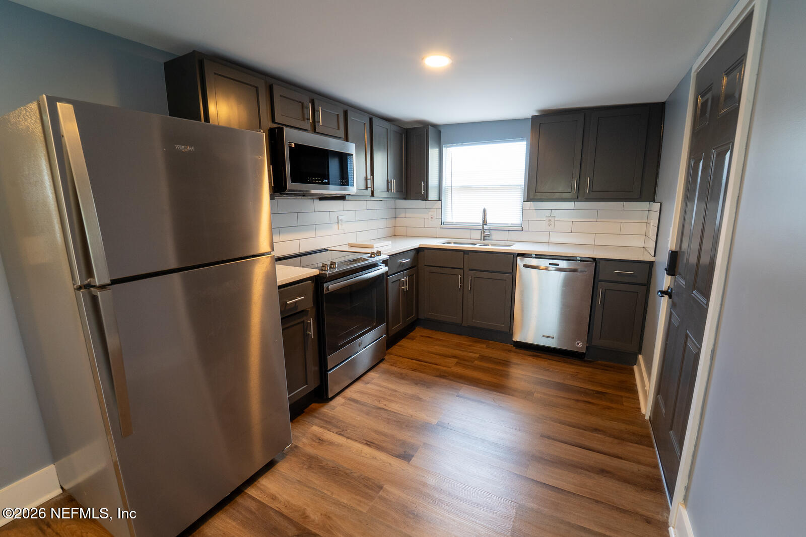 1627 W 22ND Street