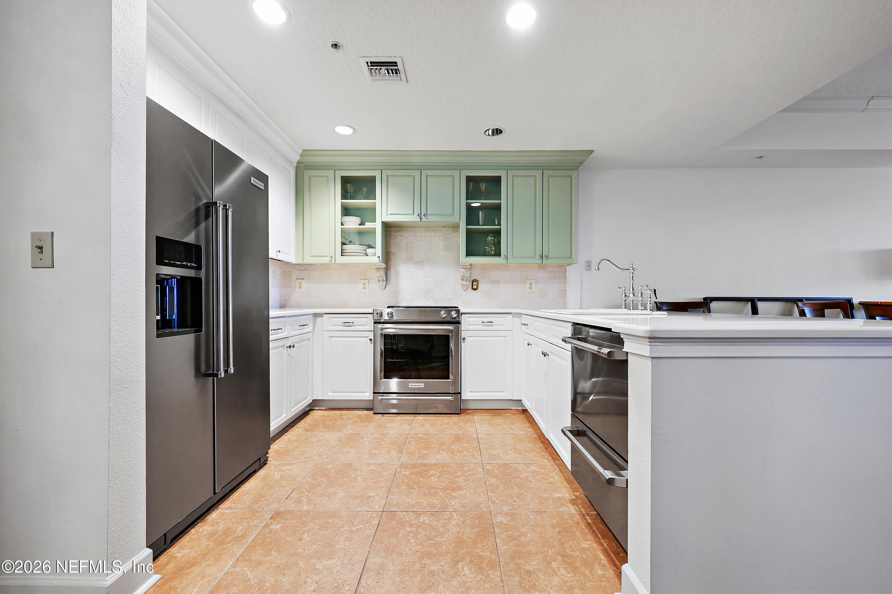 1478 RIVERPLACE Boulevard 701