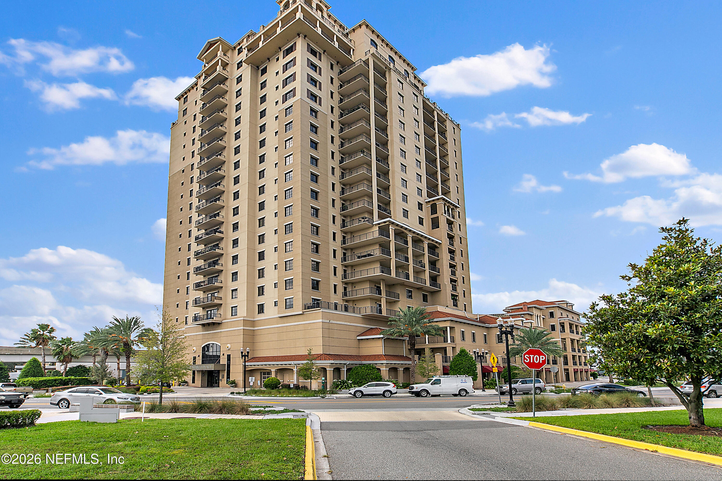 1478 RIVERPLACE Boulevard 701