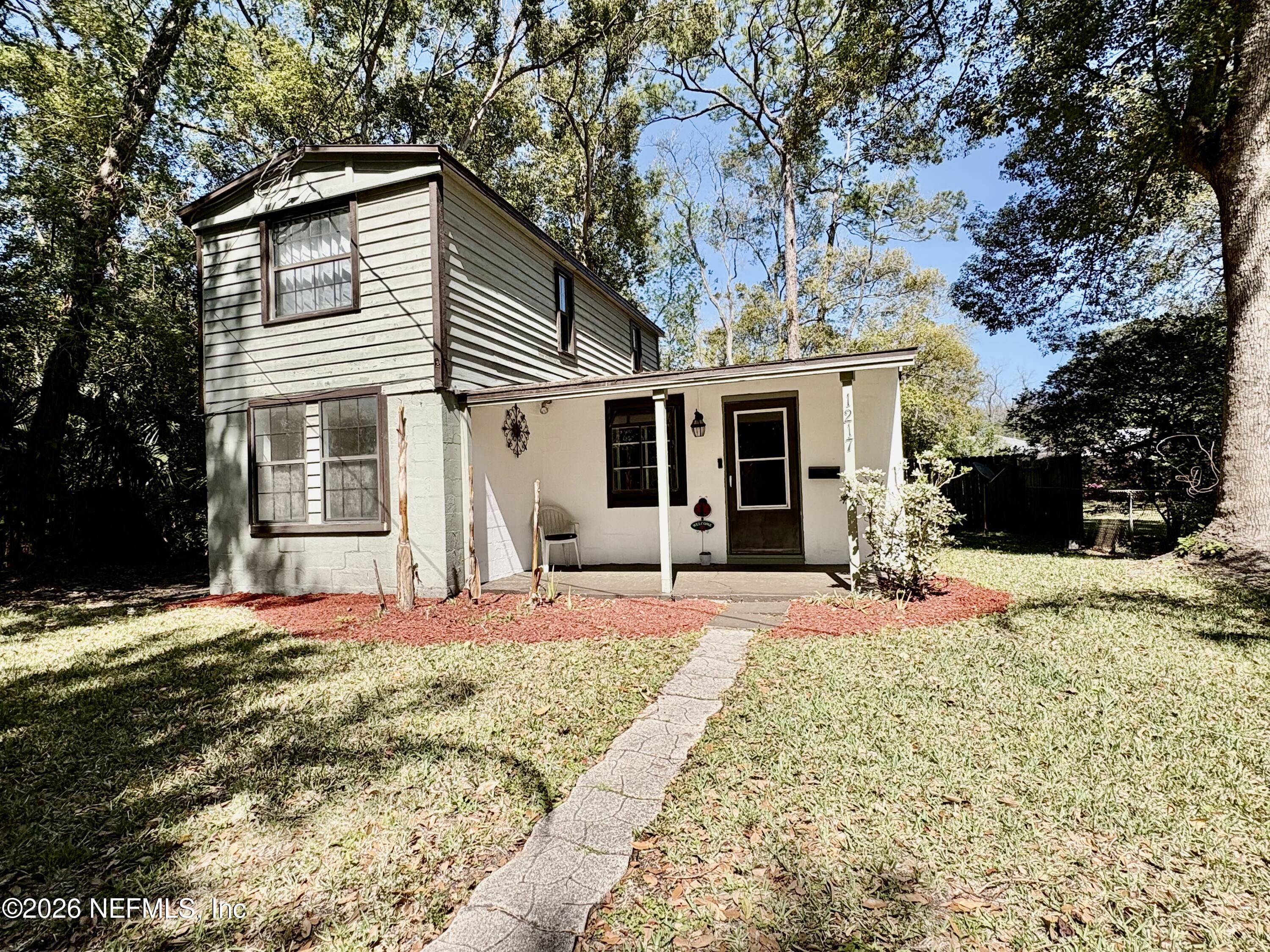 1217 COOK Street