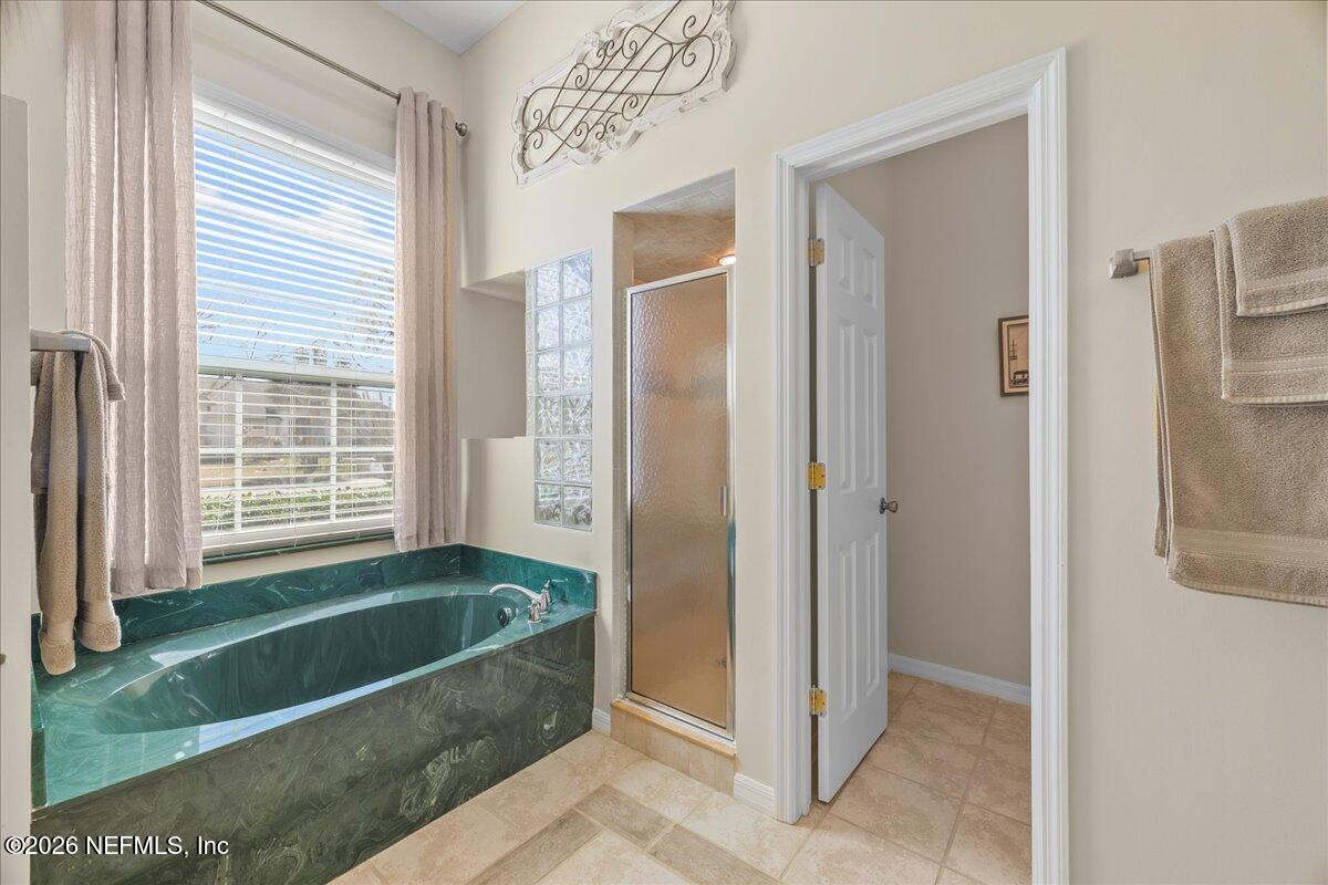 832 BUCKEYE Lane W, St. Johns